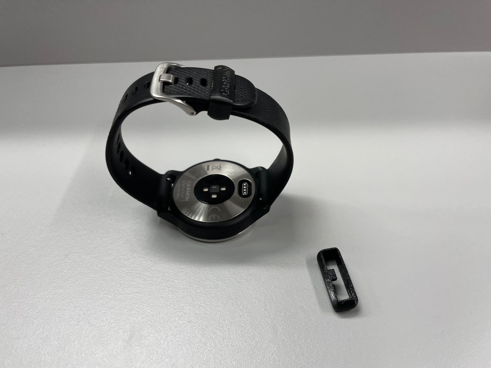 Miniatura 4 do modelo 3D Garmin Watch Strap Rounded Retainer / Loop