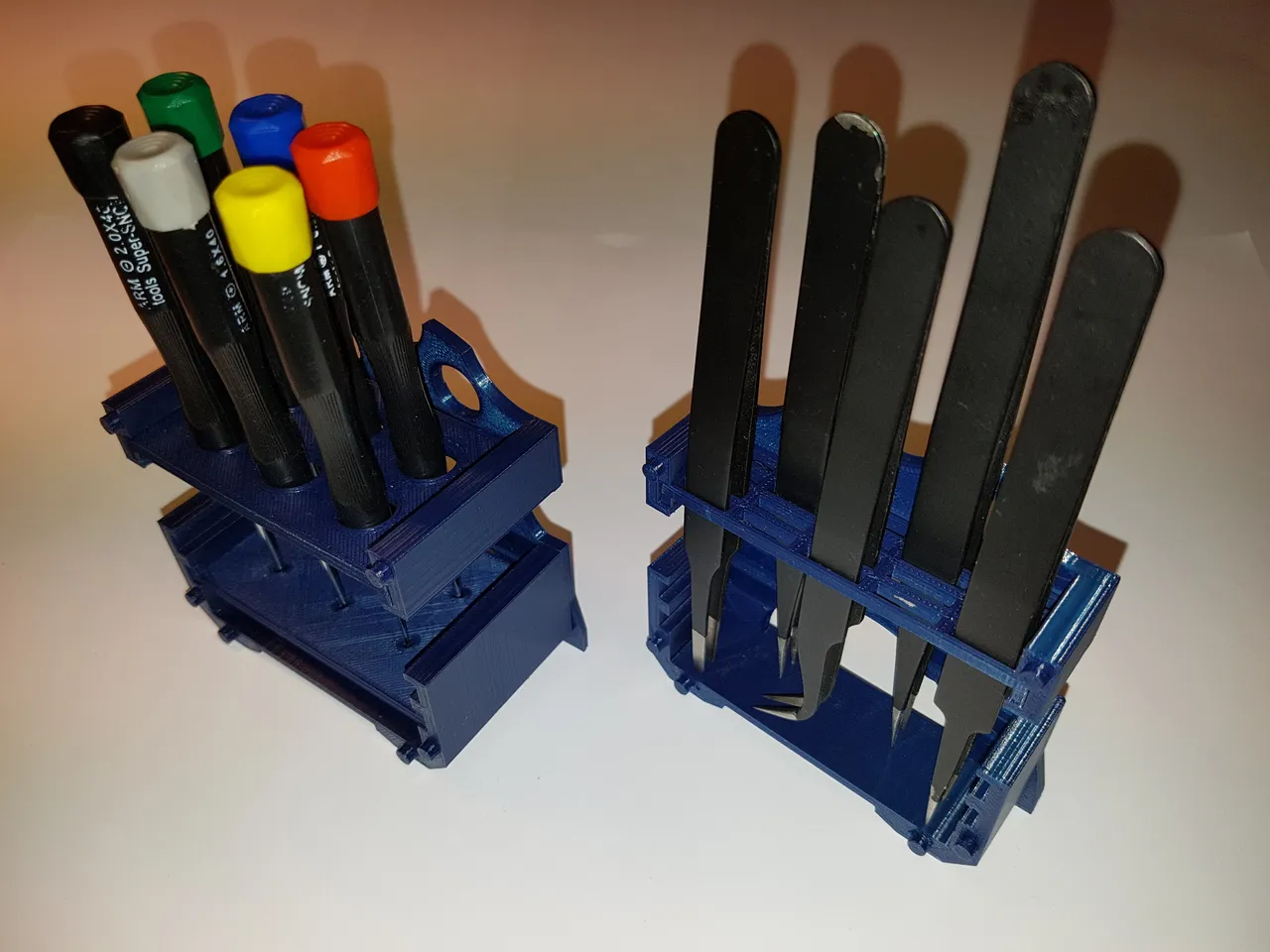 Desktop Sharpie Stand / Holder by Mr_Tantrum, Download free STL model