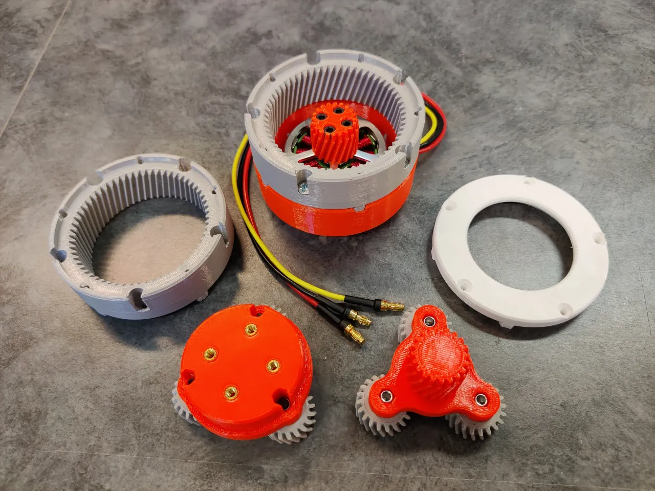 Dag lugt ur Stackable Planetary Helical Gearbox for brushless 5010 motor by NiH |  Download free STL model | Printables.com