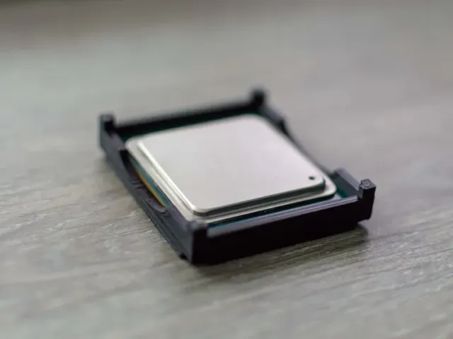 LGA2011 CPU case