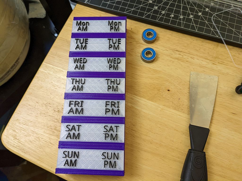 Weekly AM/PM pill box