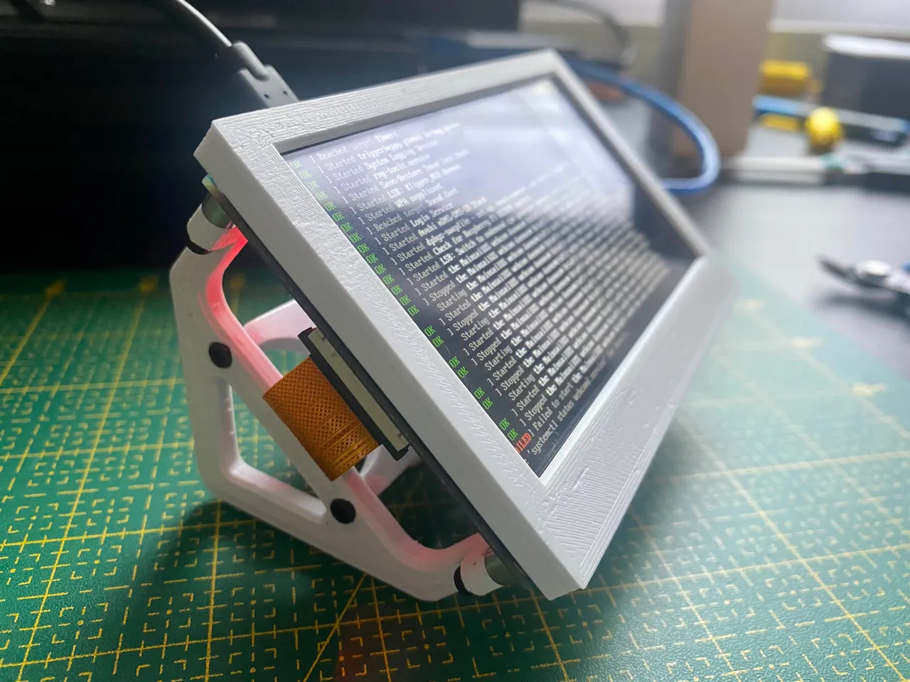 UPDATED Waveshare 4.3inch + RPi simple open case/stand by PraetorianCZ ...