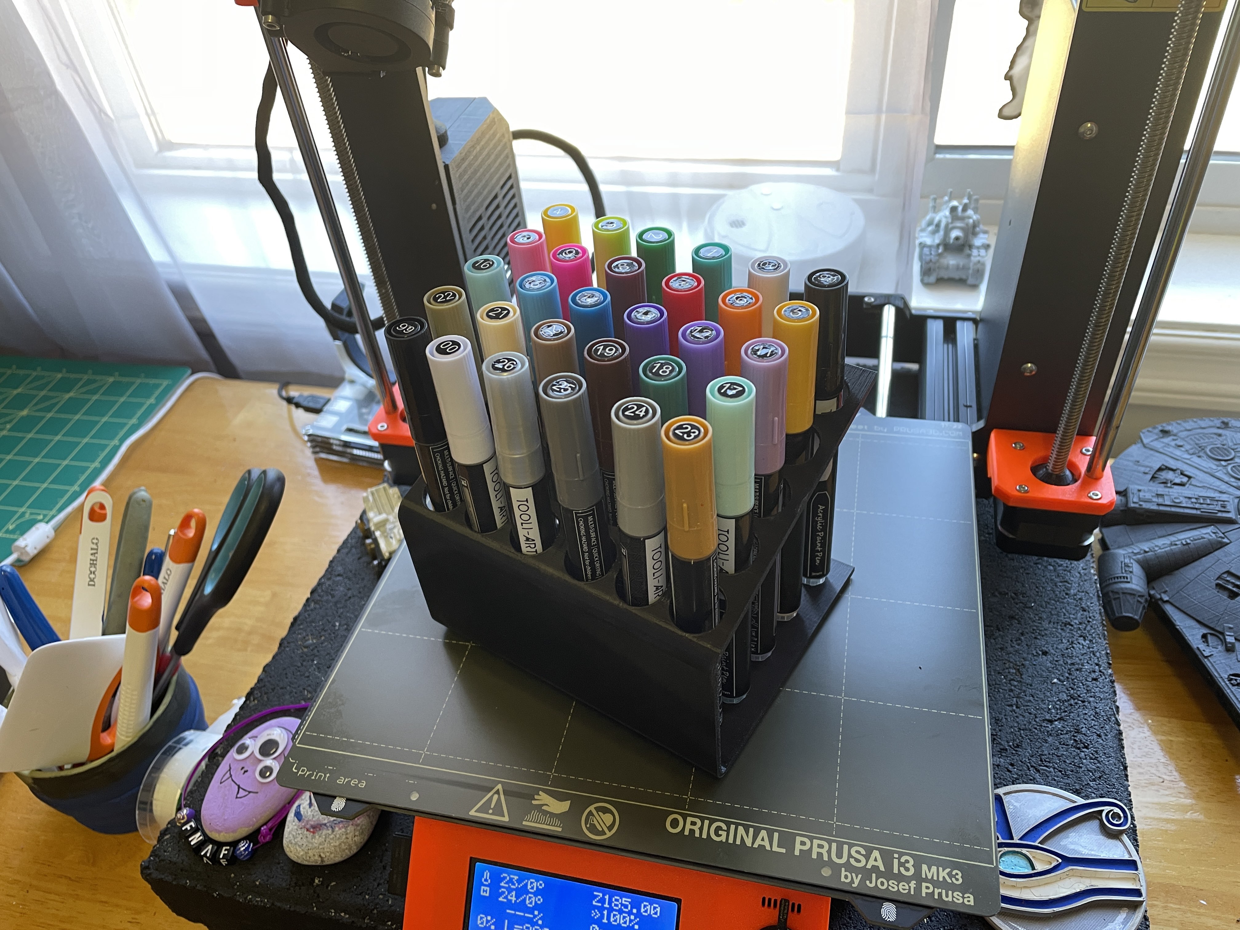 Art Pen Holder by Max Sterling Download free STL model