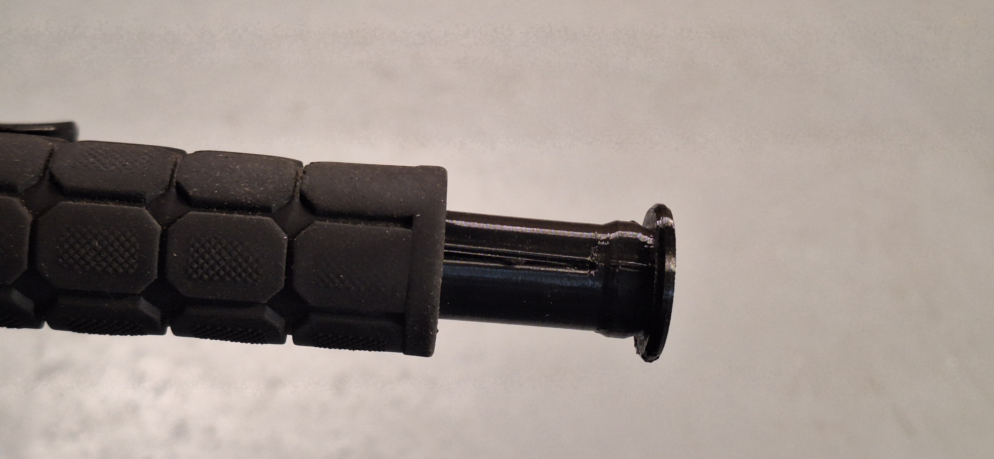 Flexible MTB Handlebar Storage End Cap