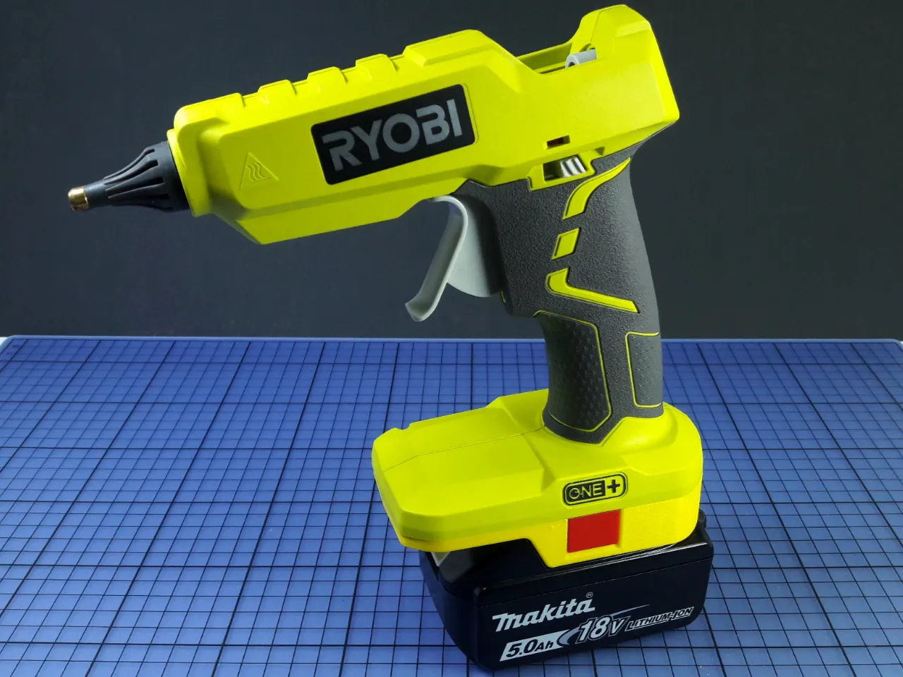 Ryobi glue gun with Makita battery 