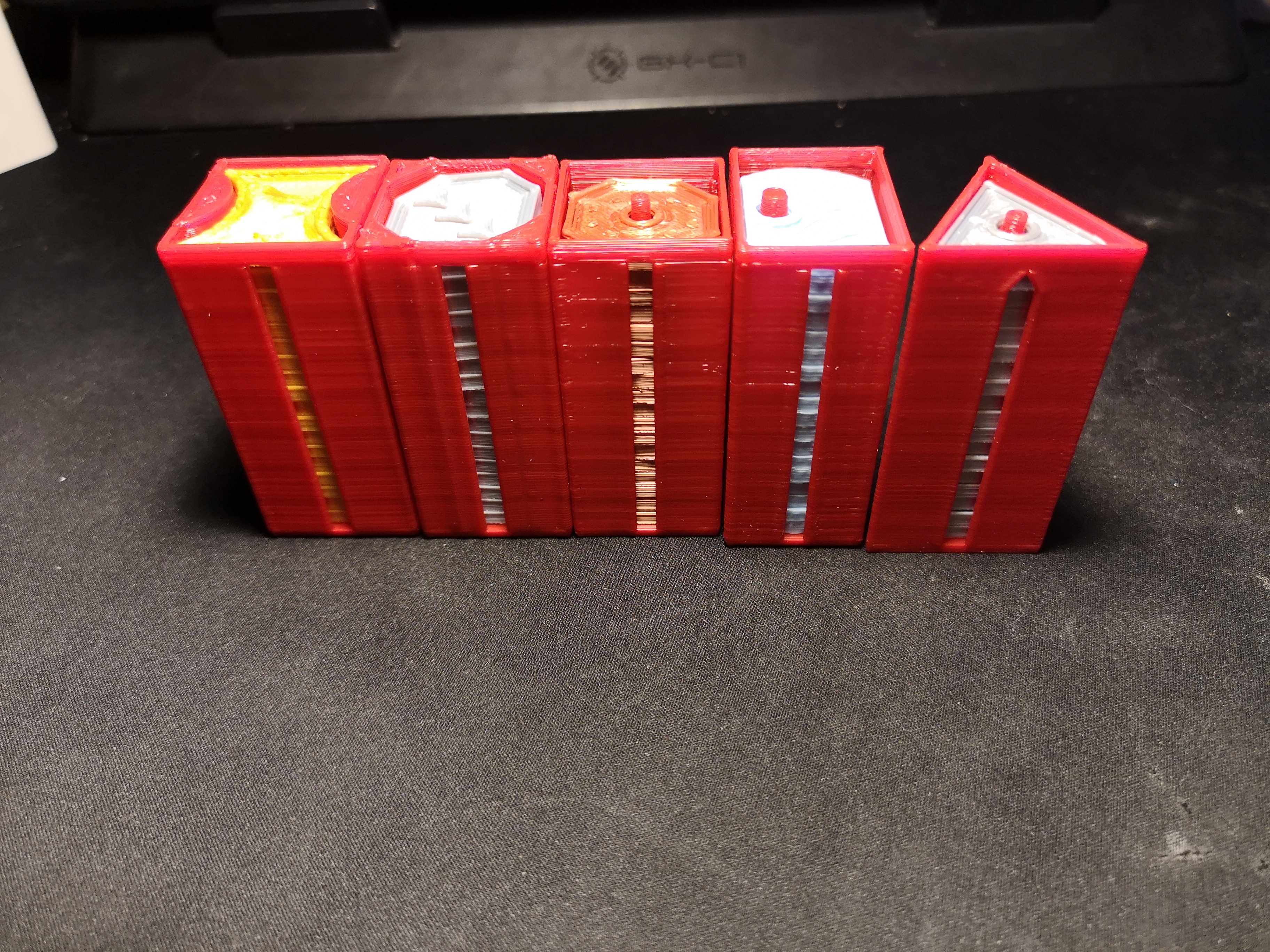 D&D coin holder