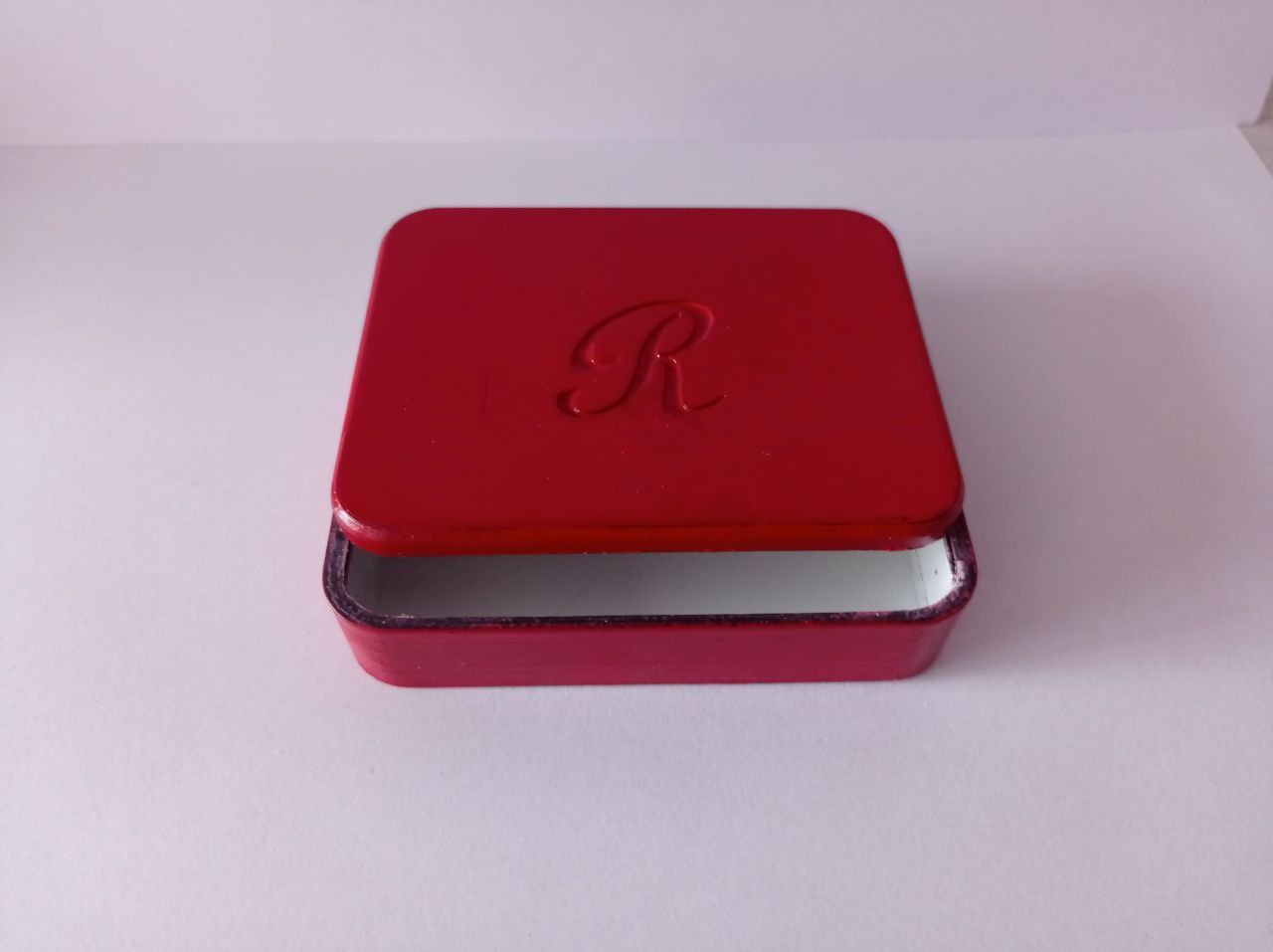 Sliding lid Box