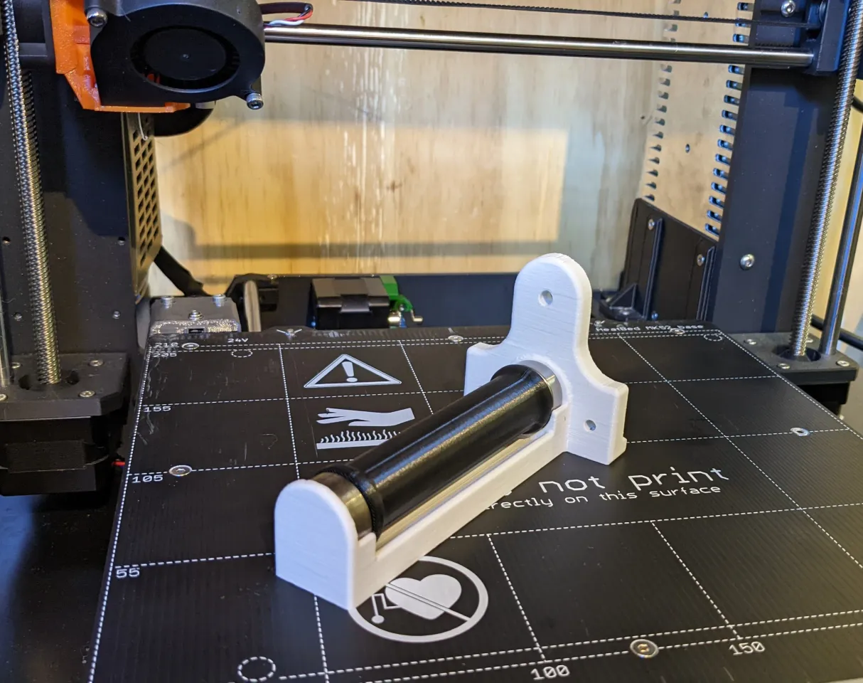 Free STL file Spool Holder for Ikea Lack 🪢・3D printer model to  download・Cults