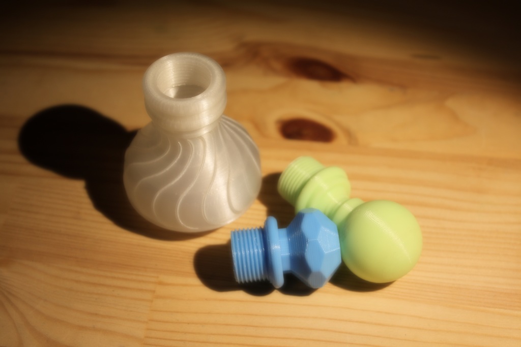 Miniatura 6 do modelo 3D Wizard Potion Bottle