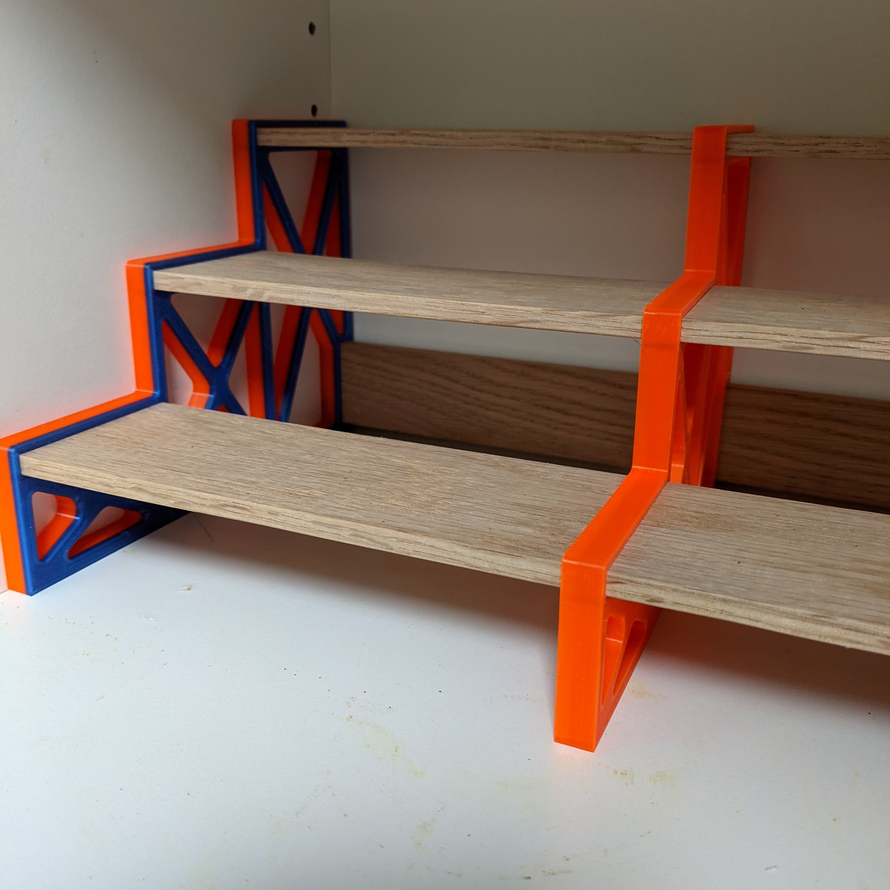 The Dowel: 3 level spice rack