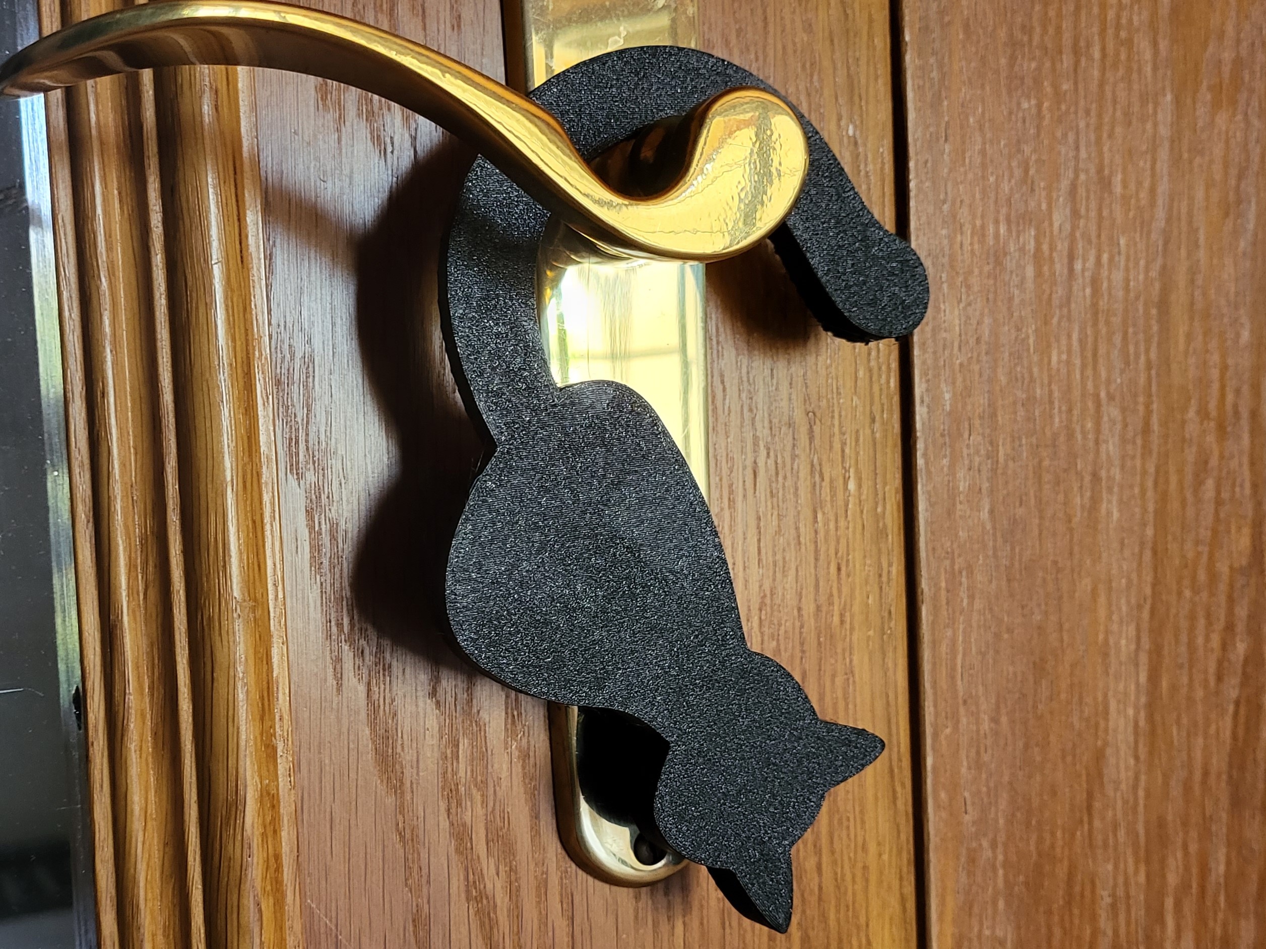 Cat Door Stopper by L Download free STL model