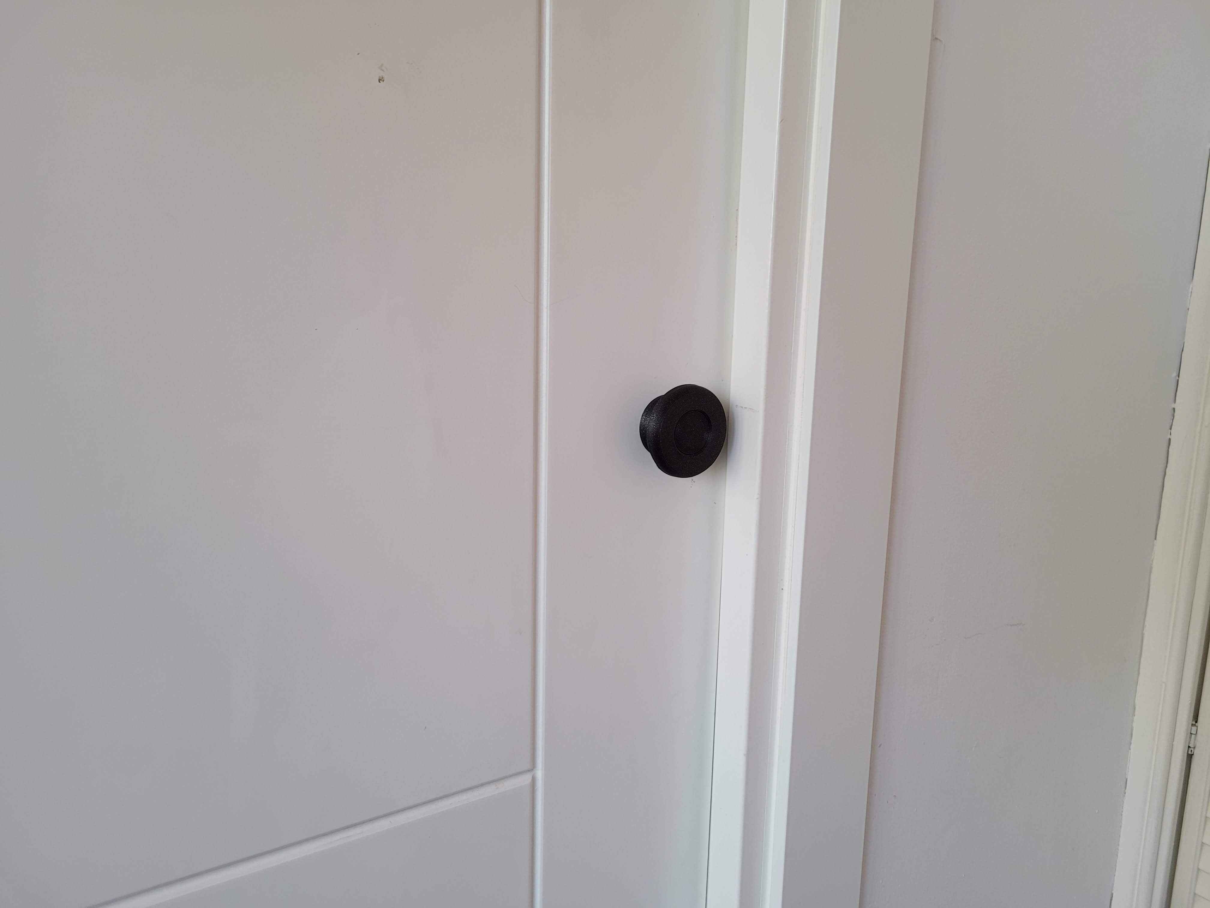 Simple Doorknob Hack Deters Intruders   You Won'T Believe It! - lk5v1sh