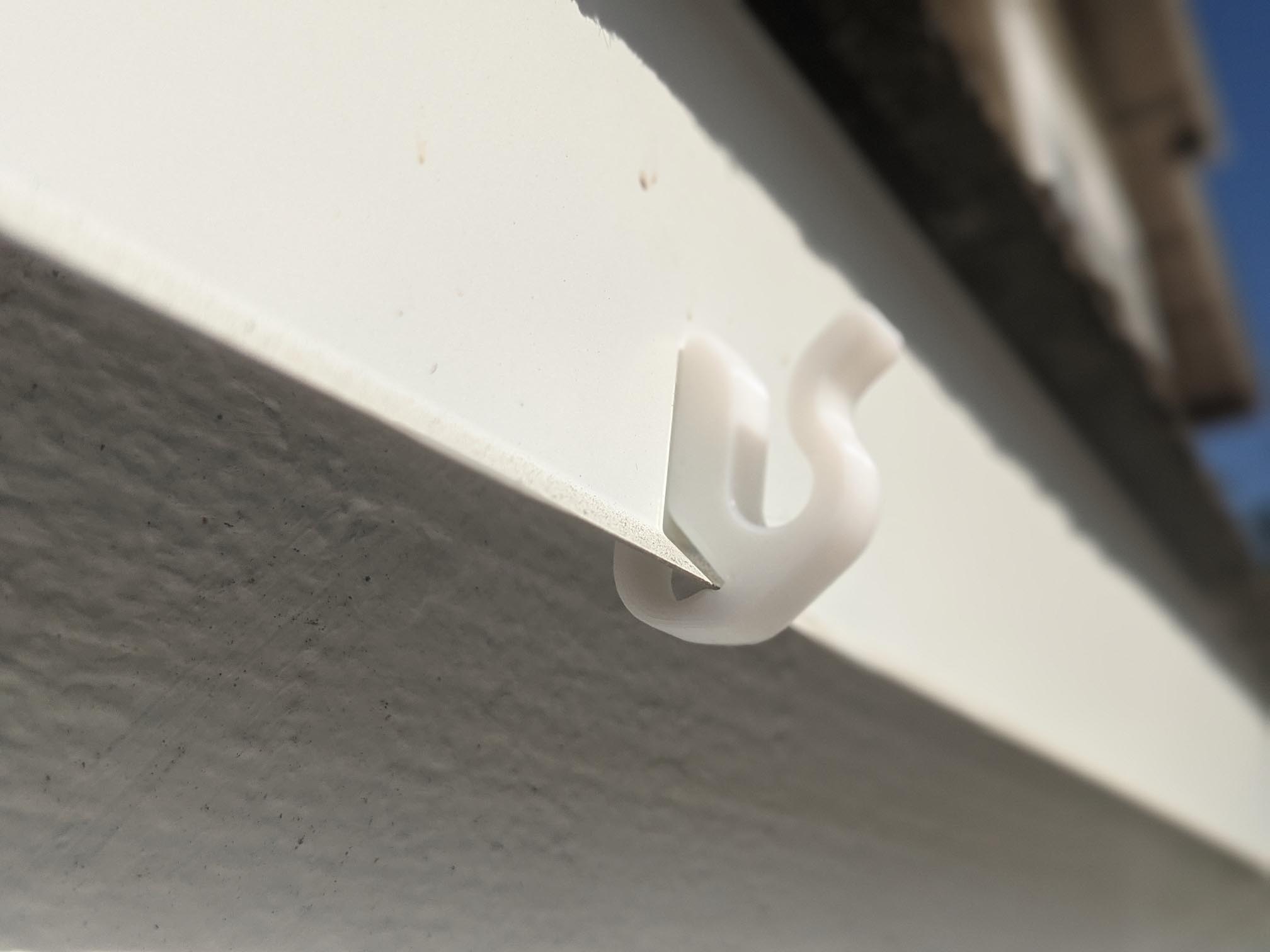 Christmas Light Roof Clip by DieselRabbit Download free STL model
