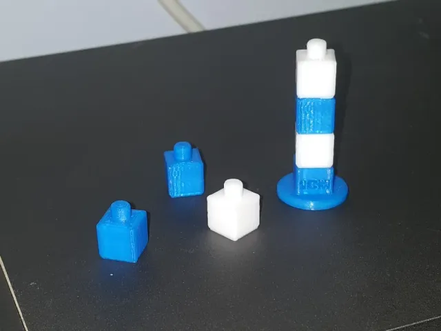 Stackable Model Size Comparison Totem