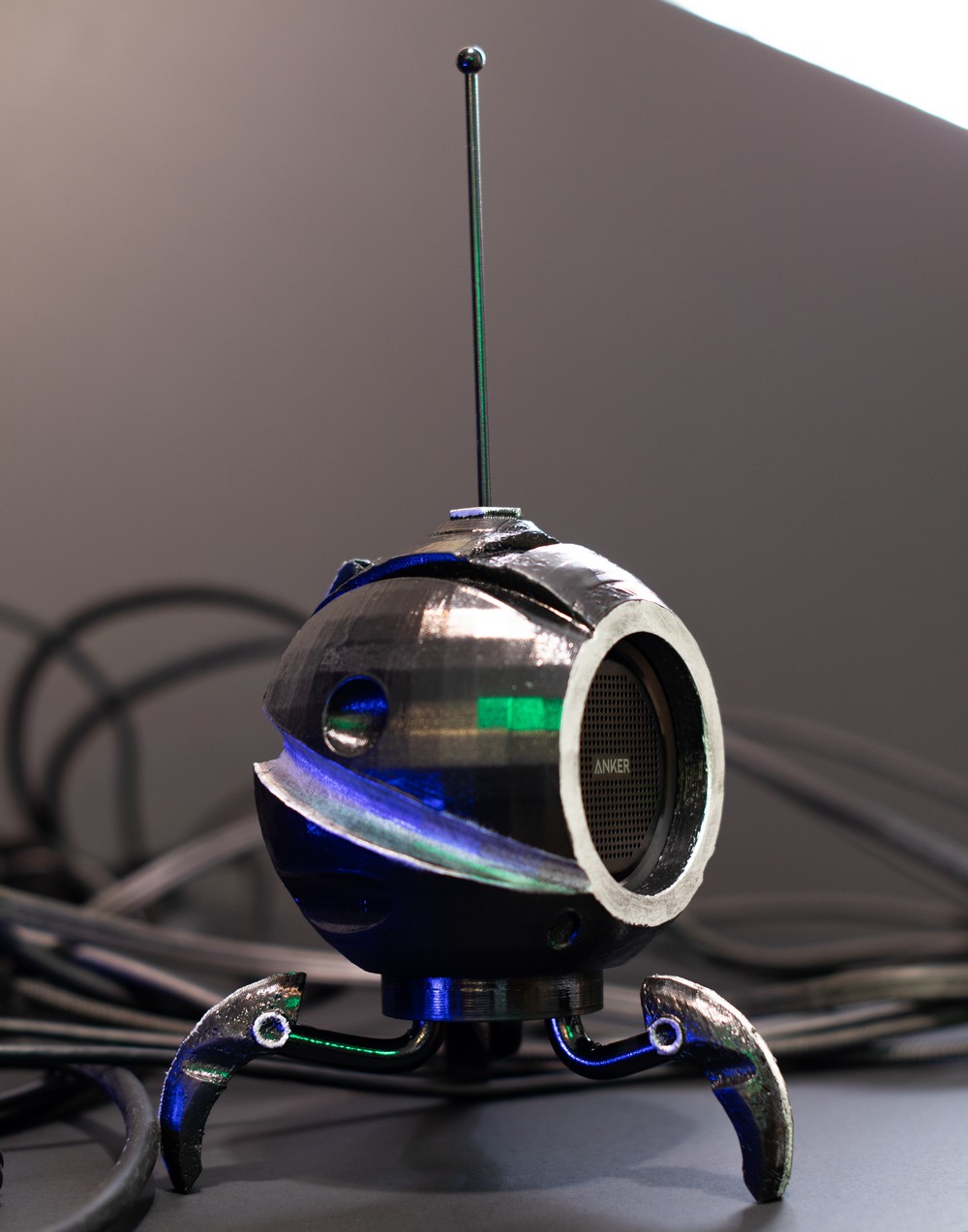 ZEBULON Futuristic Bluetooth Speaker