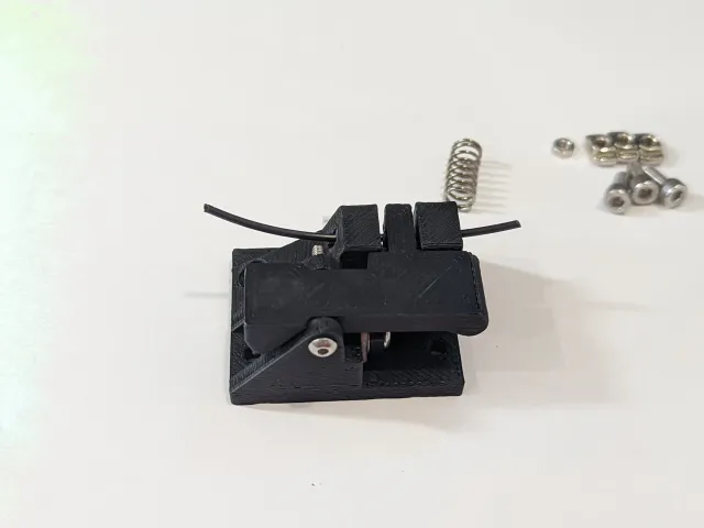 Optical hybrid filament out sensor