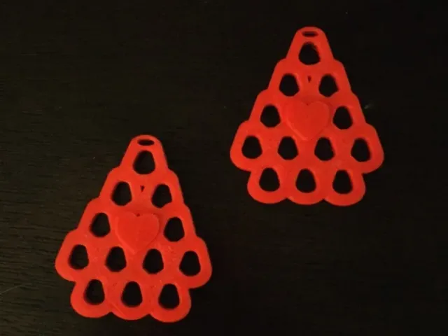 Circular Trapezoid Hole Heart Earrings