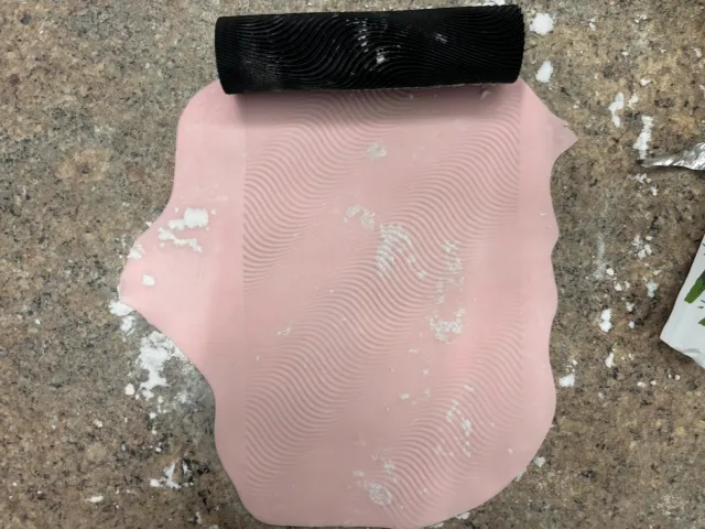 S Wave Pattern Roller