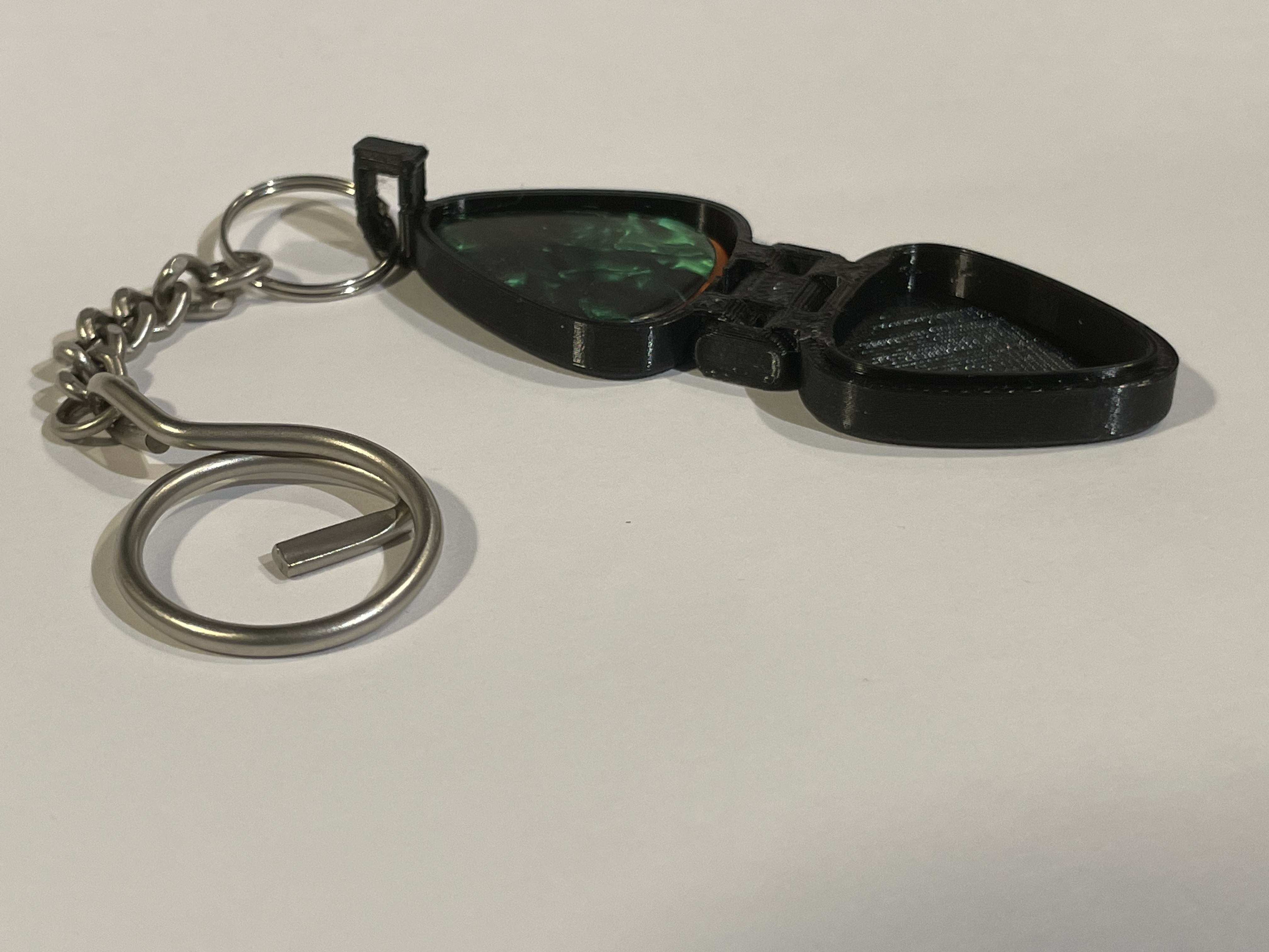 Print In Place Keychain Pick Case