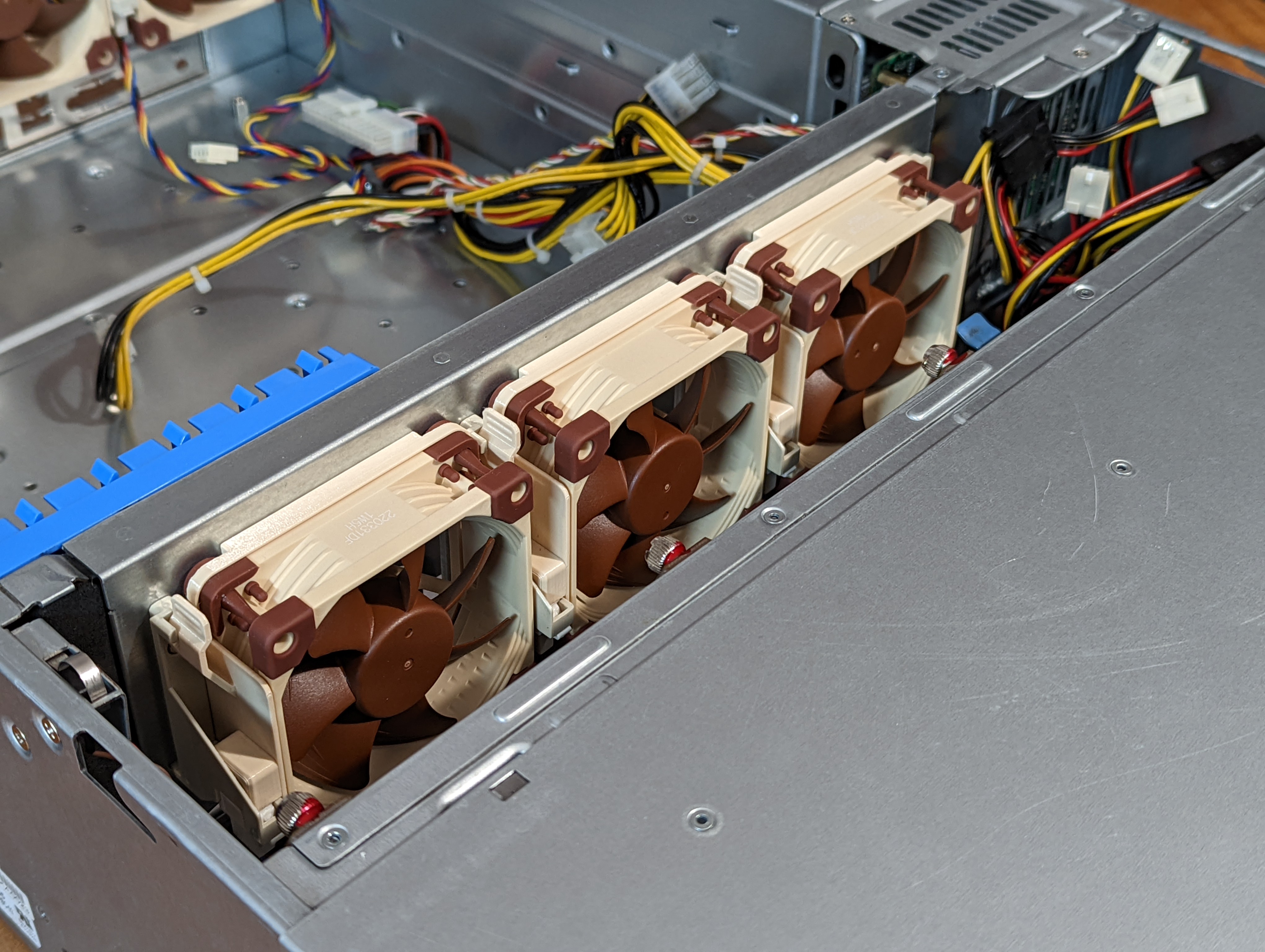 Supermicro Front Noctua Hot Swap Fan by LayerCake Download free STL