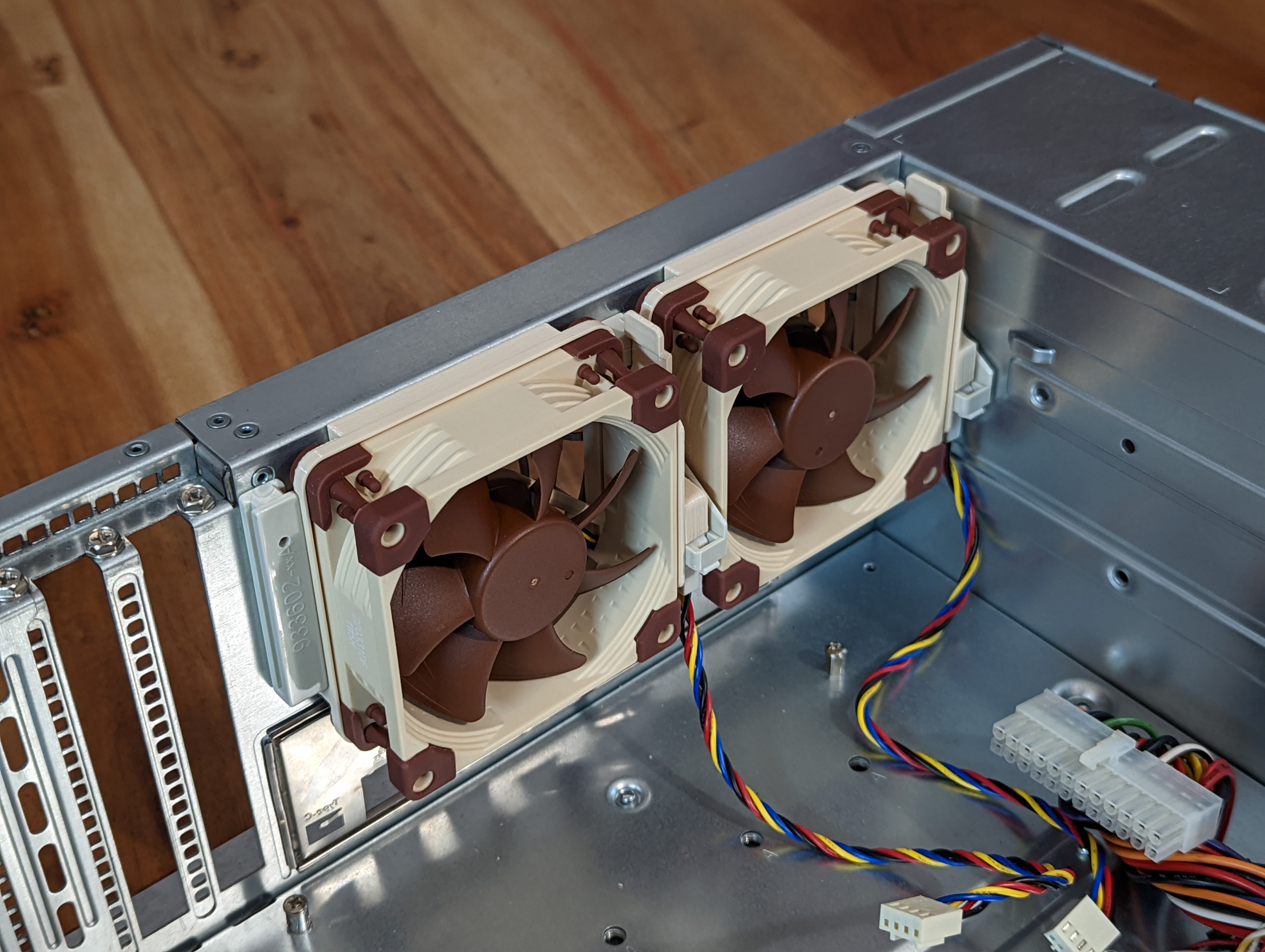 Supermicro Rear Noctua Hot Swap Fan by LayerCake Download free STL