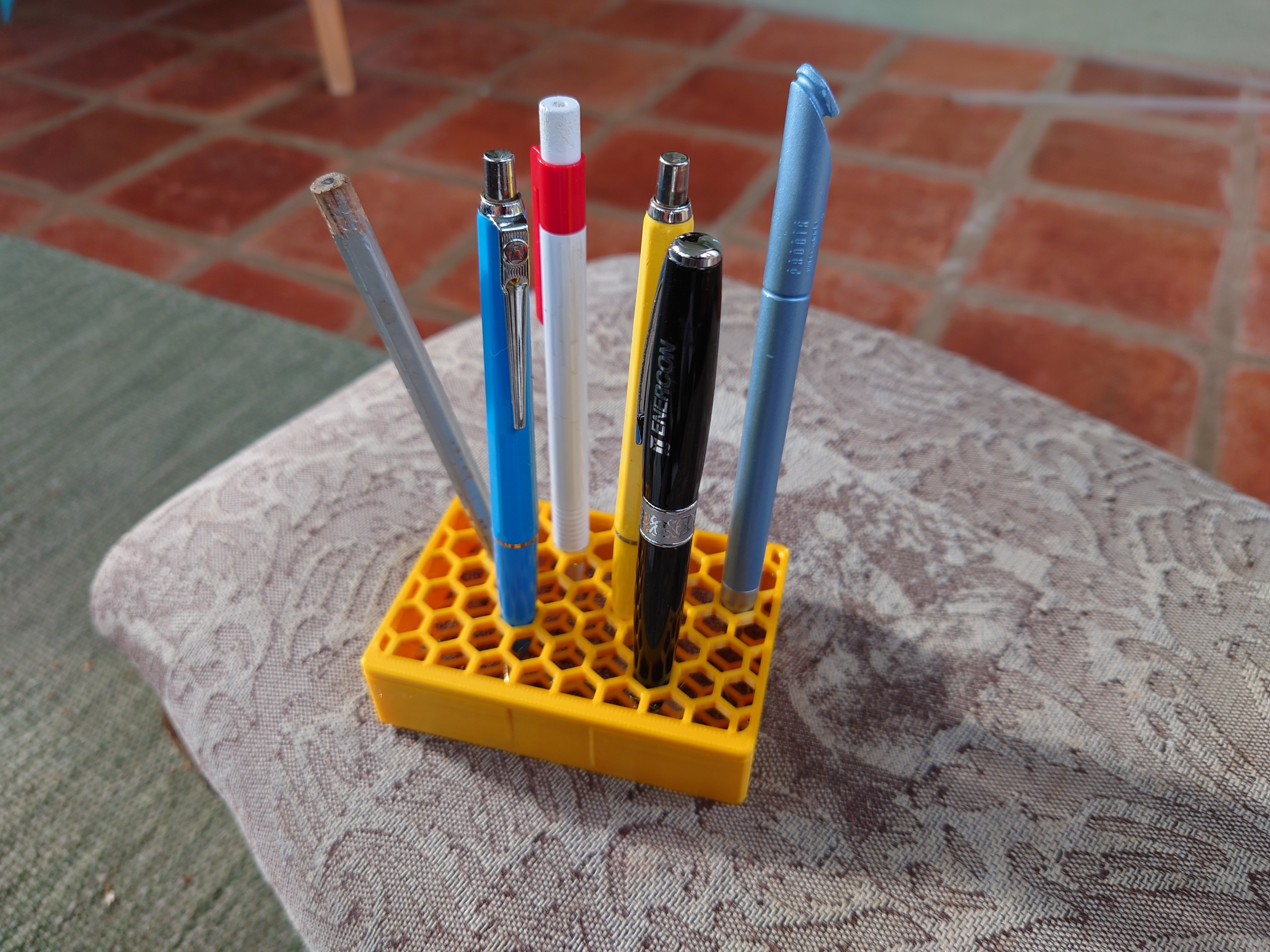 Miniatura 6 do modelo 3D Sealable Hexagon Box