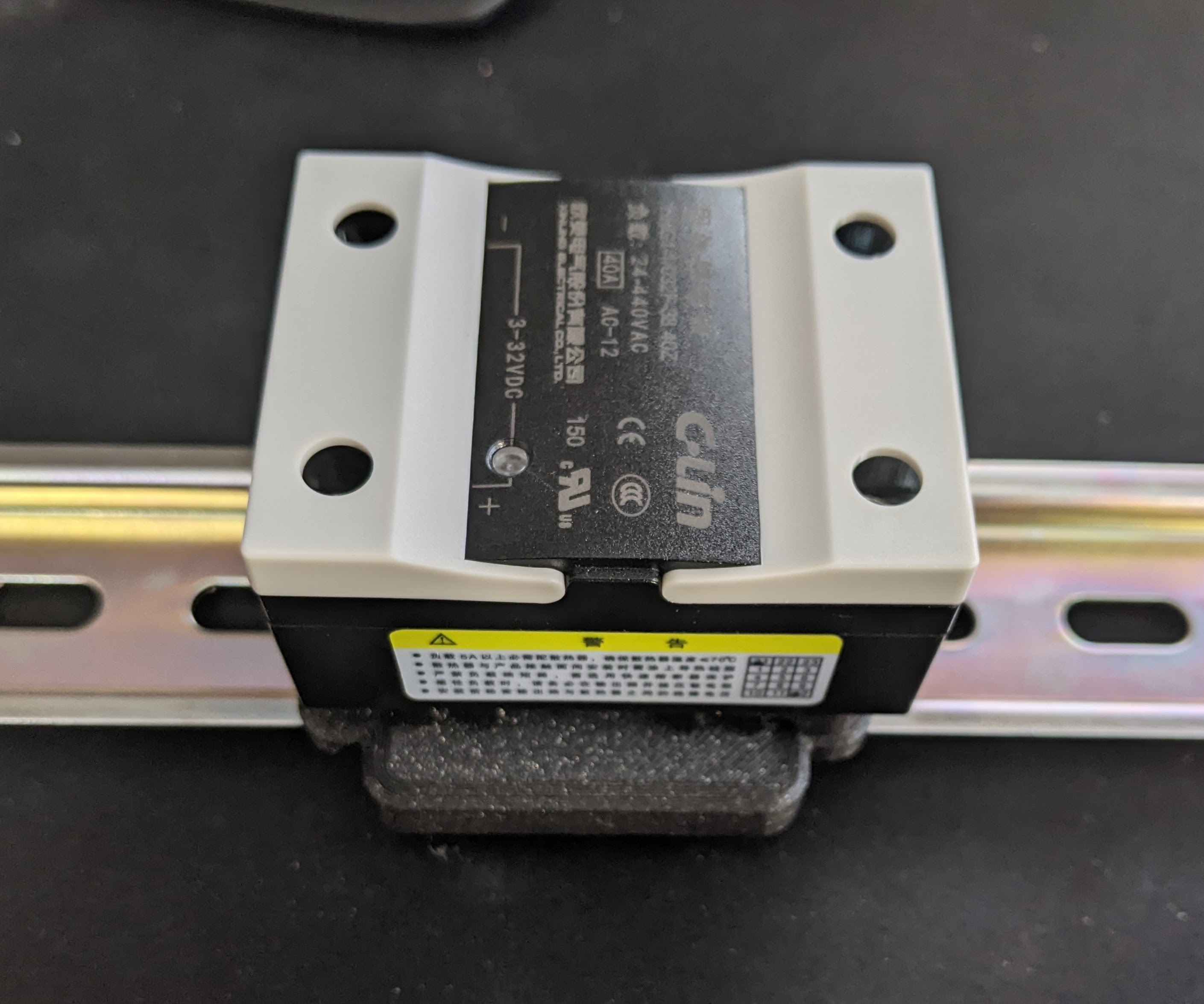 Horizontal SSR DIN Rail Mount by Ant Download free STL model