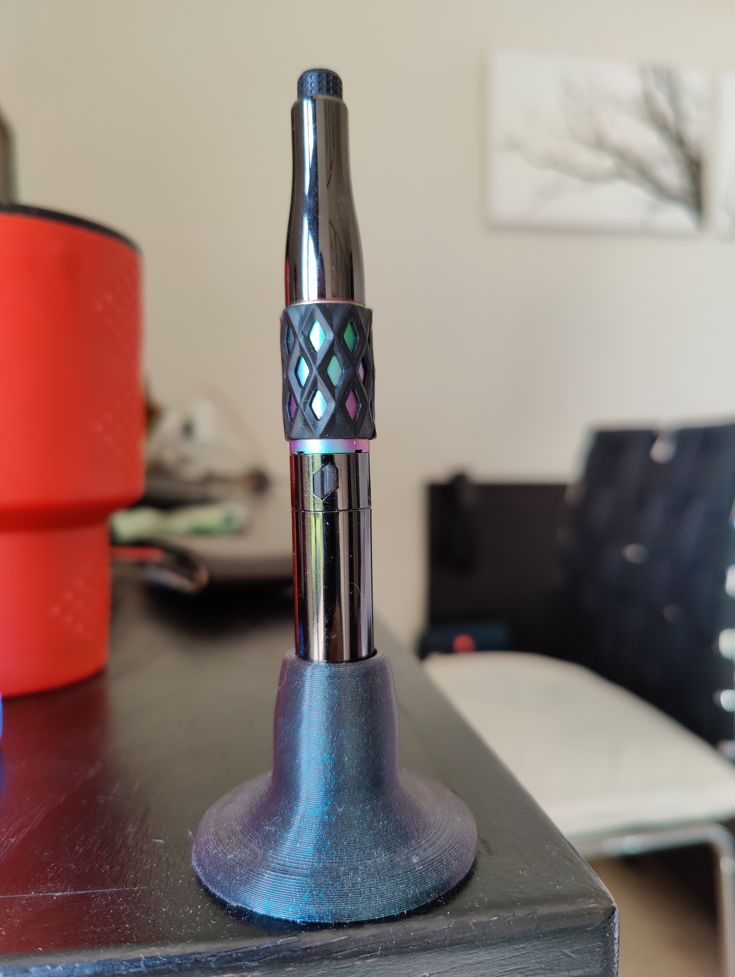 Puffco Plus Stand