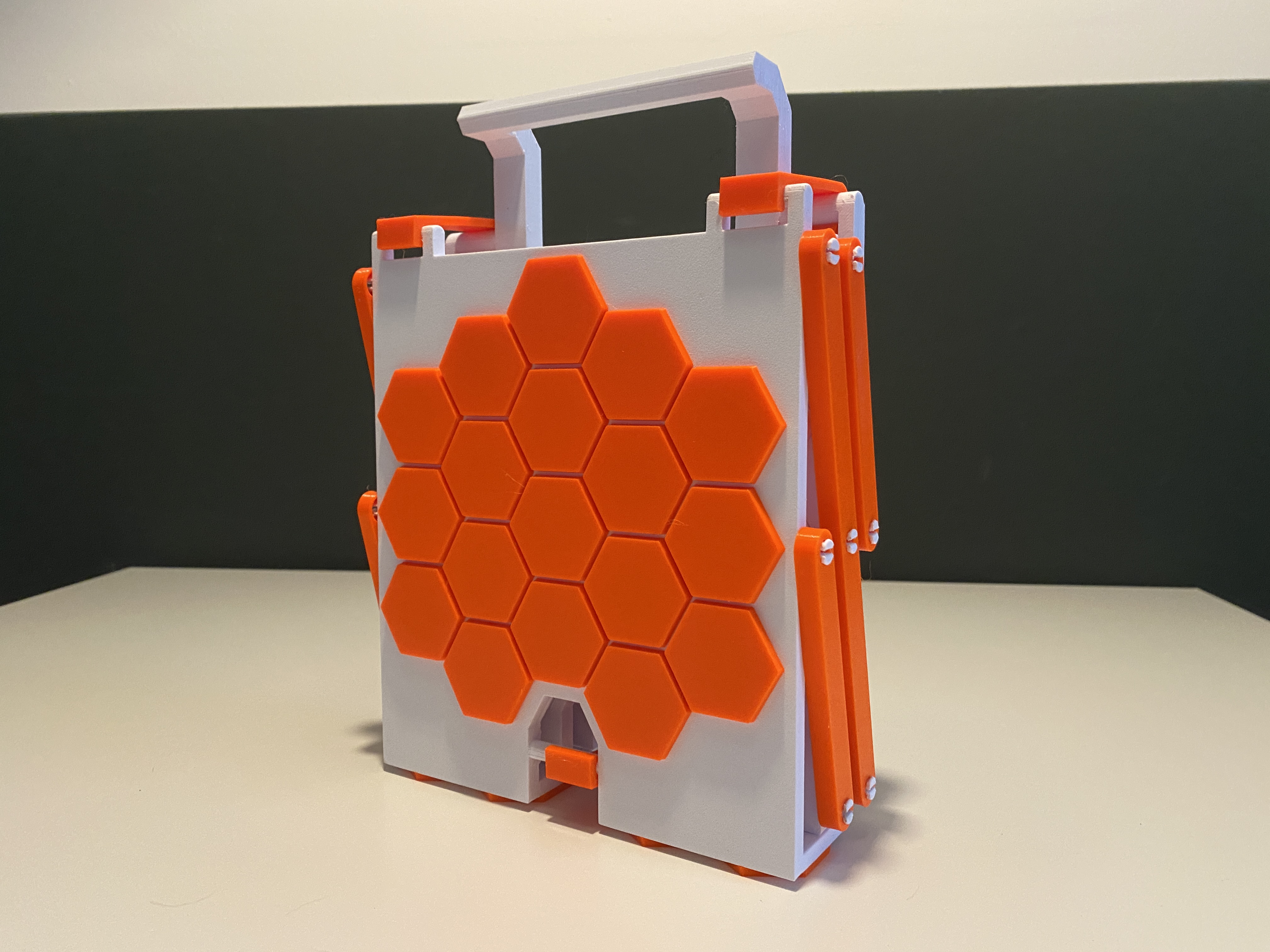 Miniatura 2 do modelo 3D HexBox -folding container-