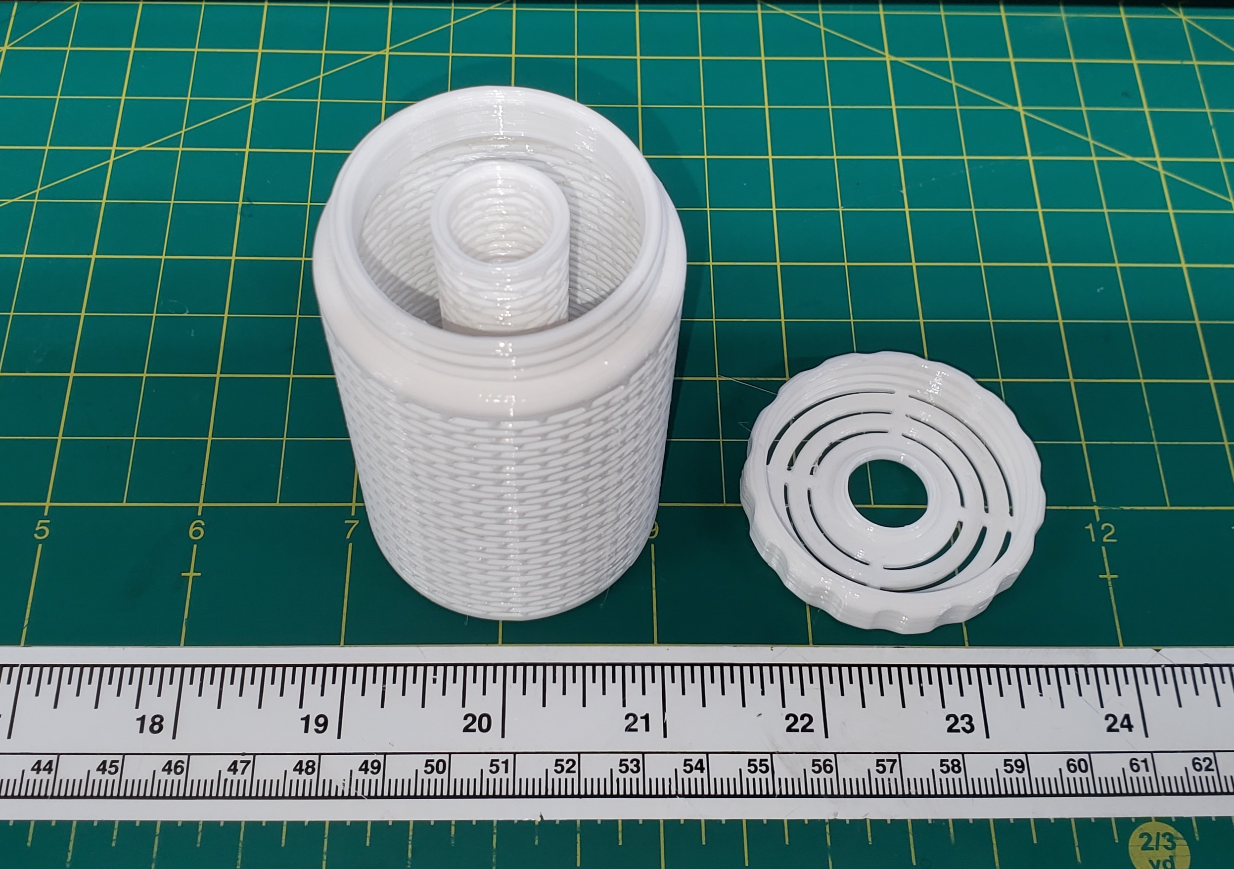 Silica Gel Container with Full Core