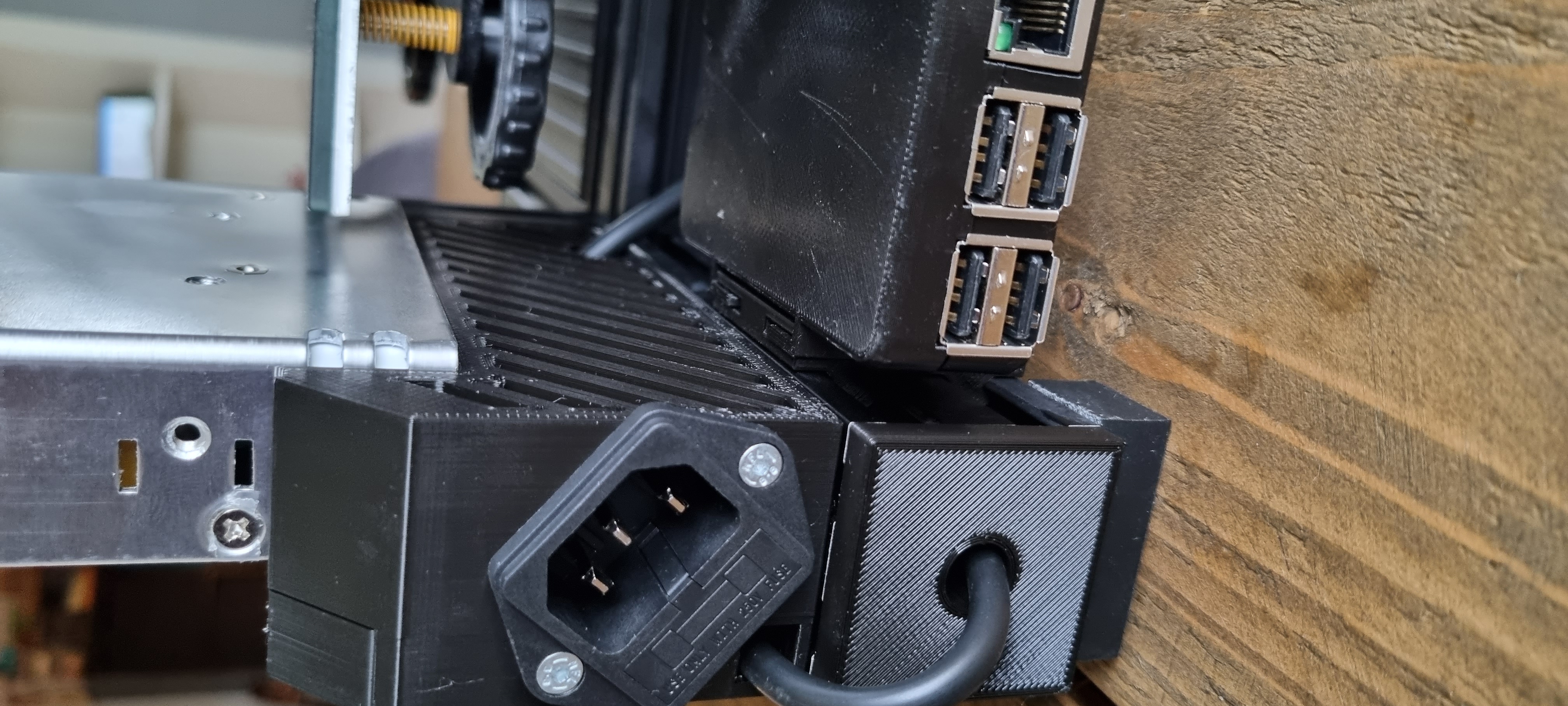 Ender 3 v2 vertical PSU Enclosure with v-slot mount