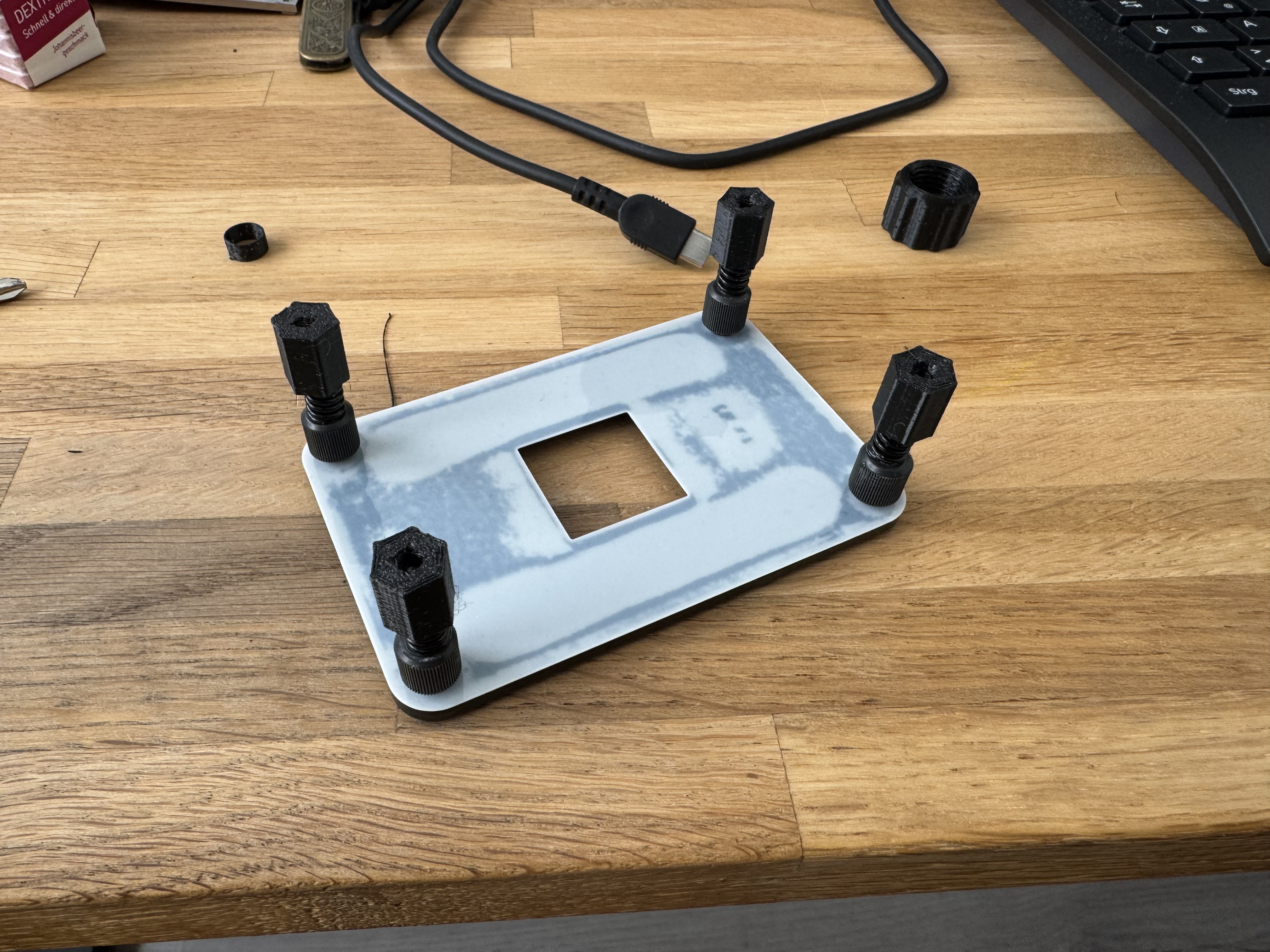 EK AIO Thumb Nuts