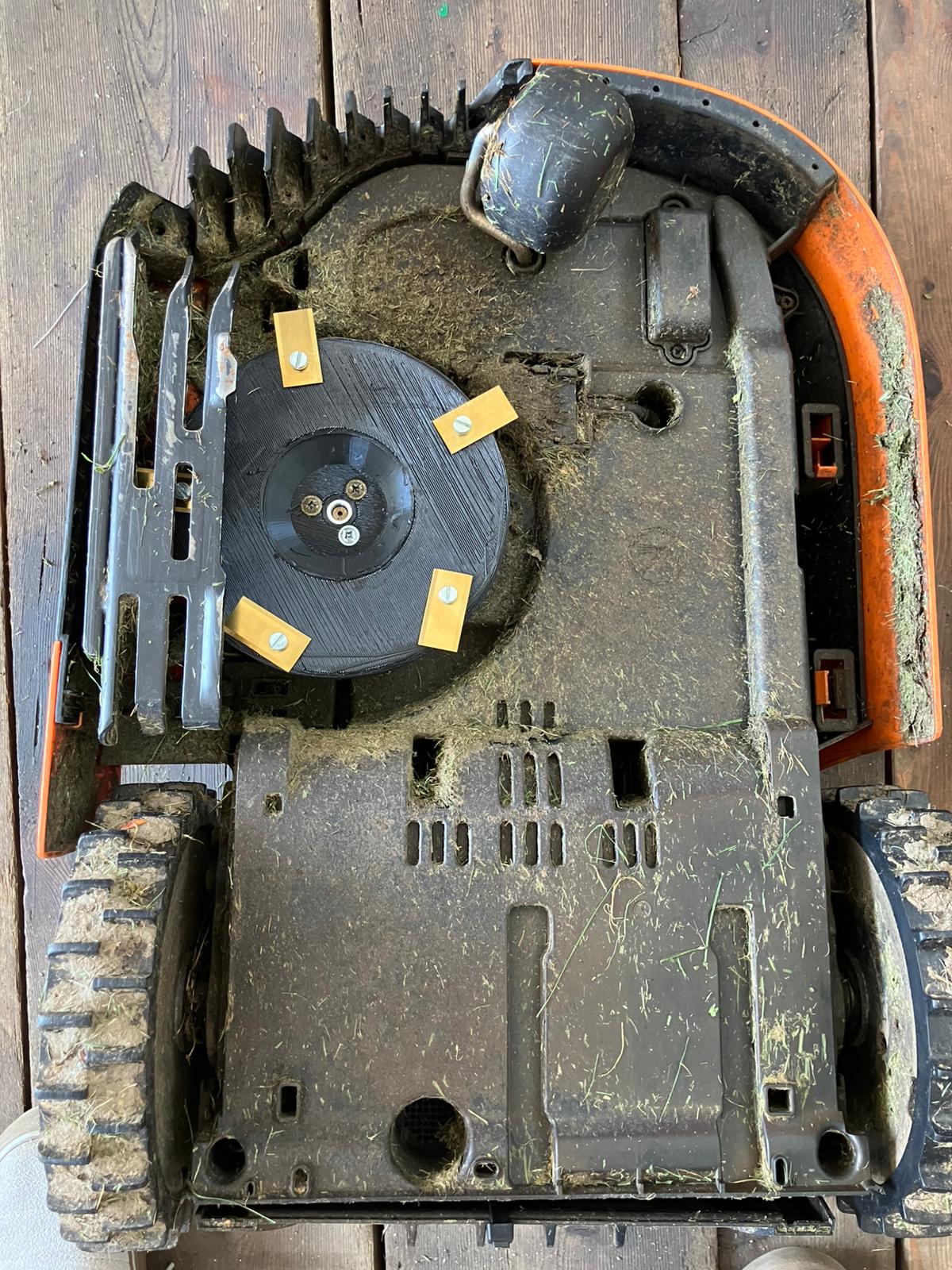 LANDROID WR141E 5 blade adapter