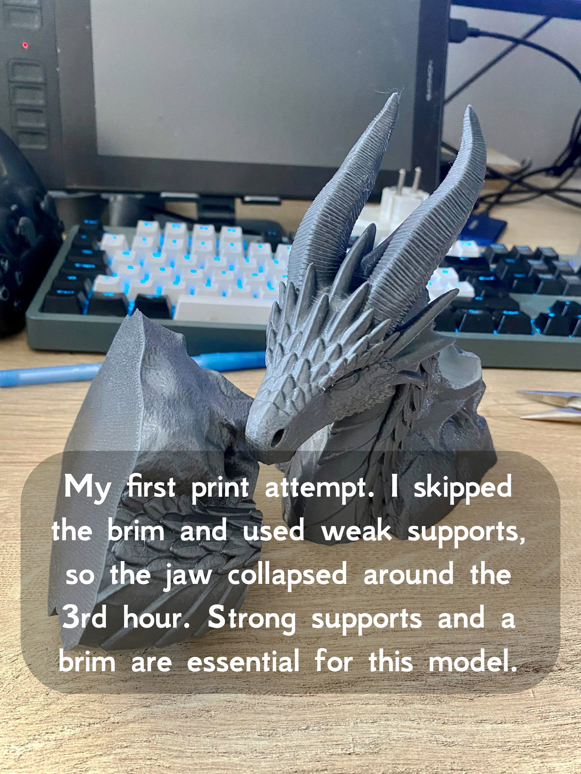 Miniatura 3 do modelo 3D Dragon Head DualSense Controller Stand