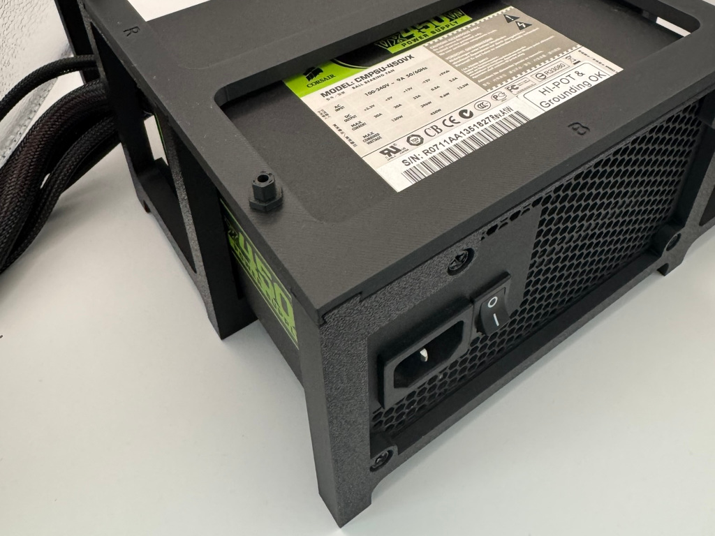 Miniatura 11 do modelo 3D PC Micro-ATX Modular Test Bench