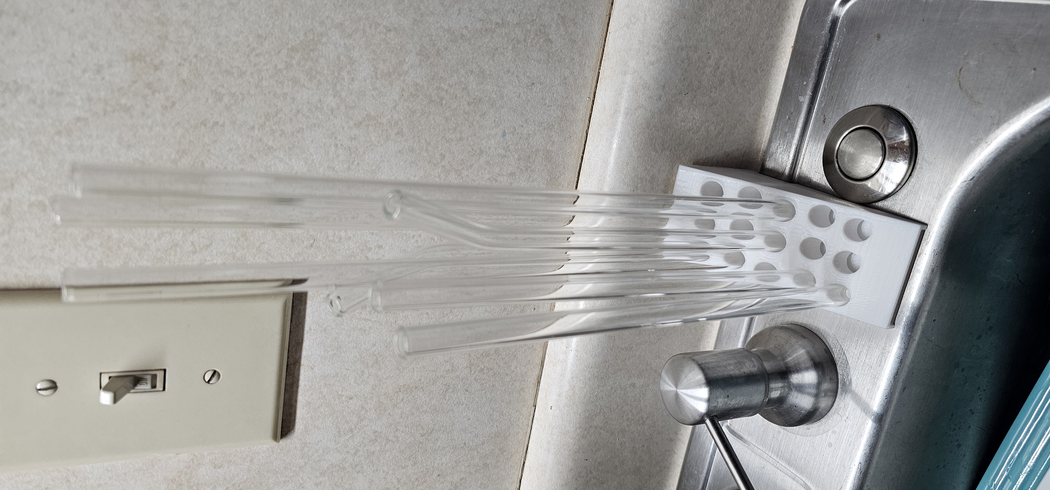 Dirty Straw Holder/drainer