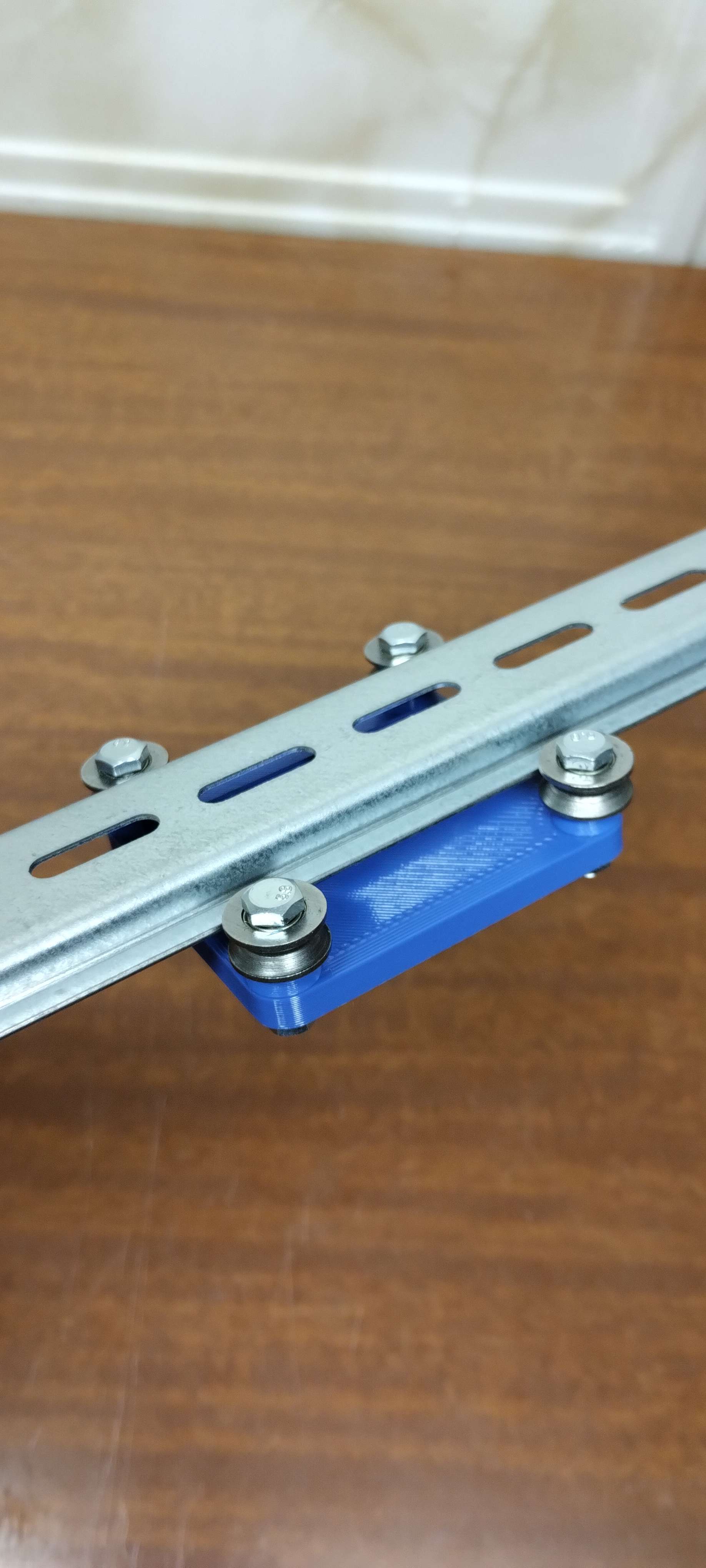 Din linear rail - New Version