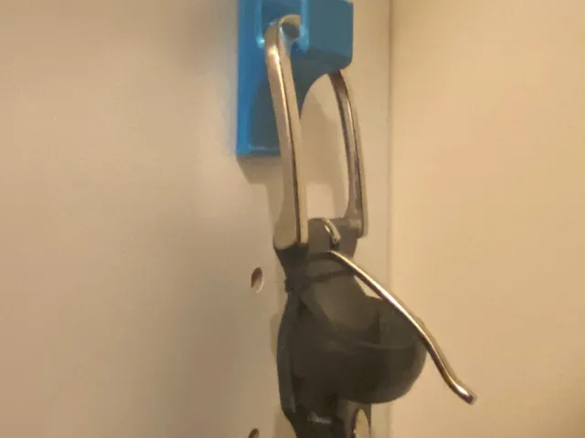 Drilled Melamine Shelf Belt Holder