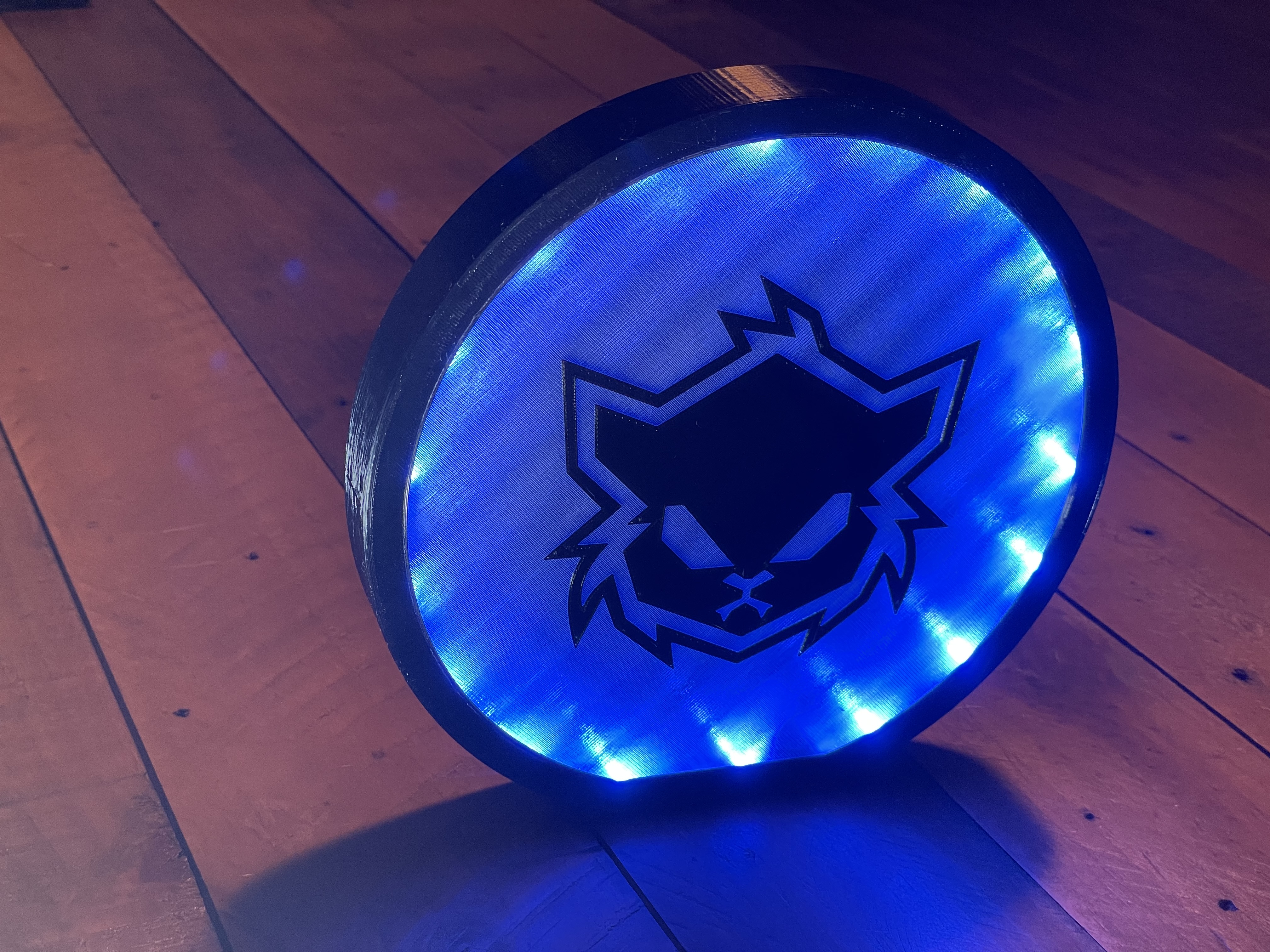 Cyber Cubs Lamp (Crypto.com)