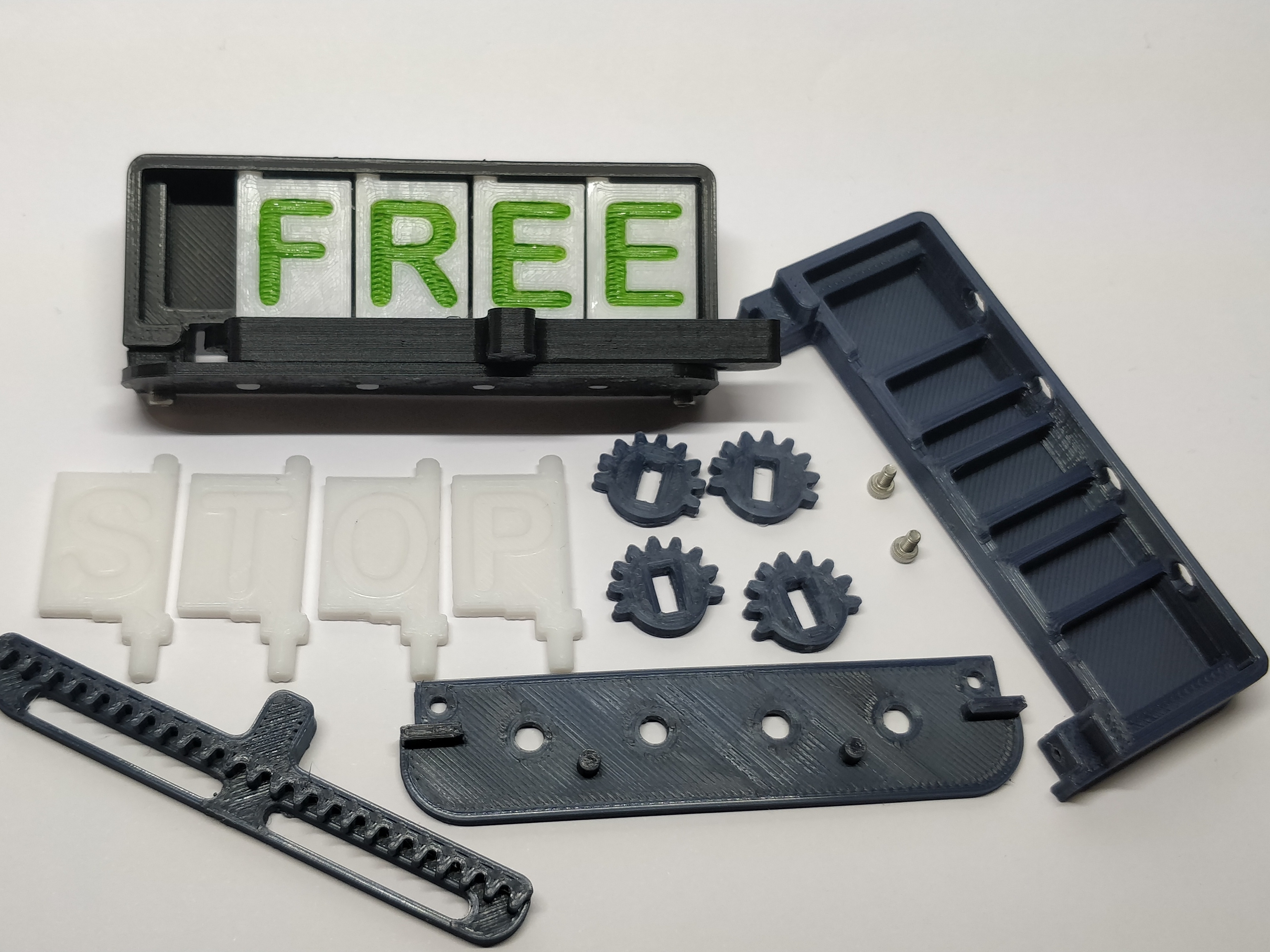 Mechanical flip sign FREE / STOP