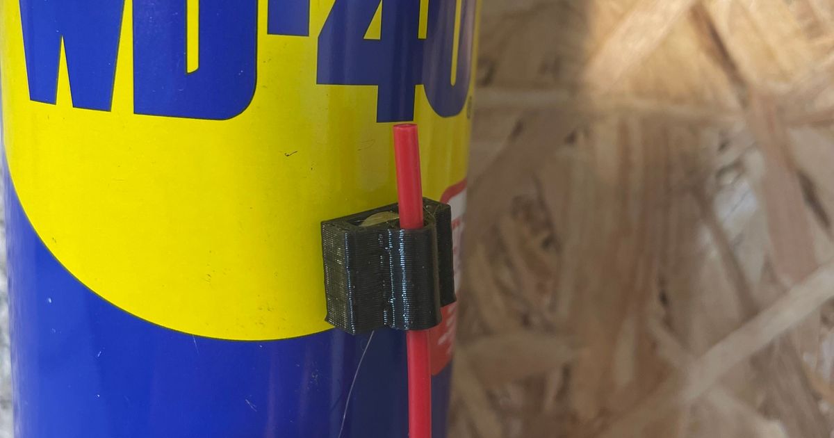 Spray Can Straw Holder e.g. for WD40 cans by Mobyflavour