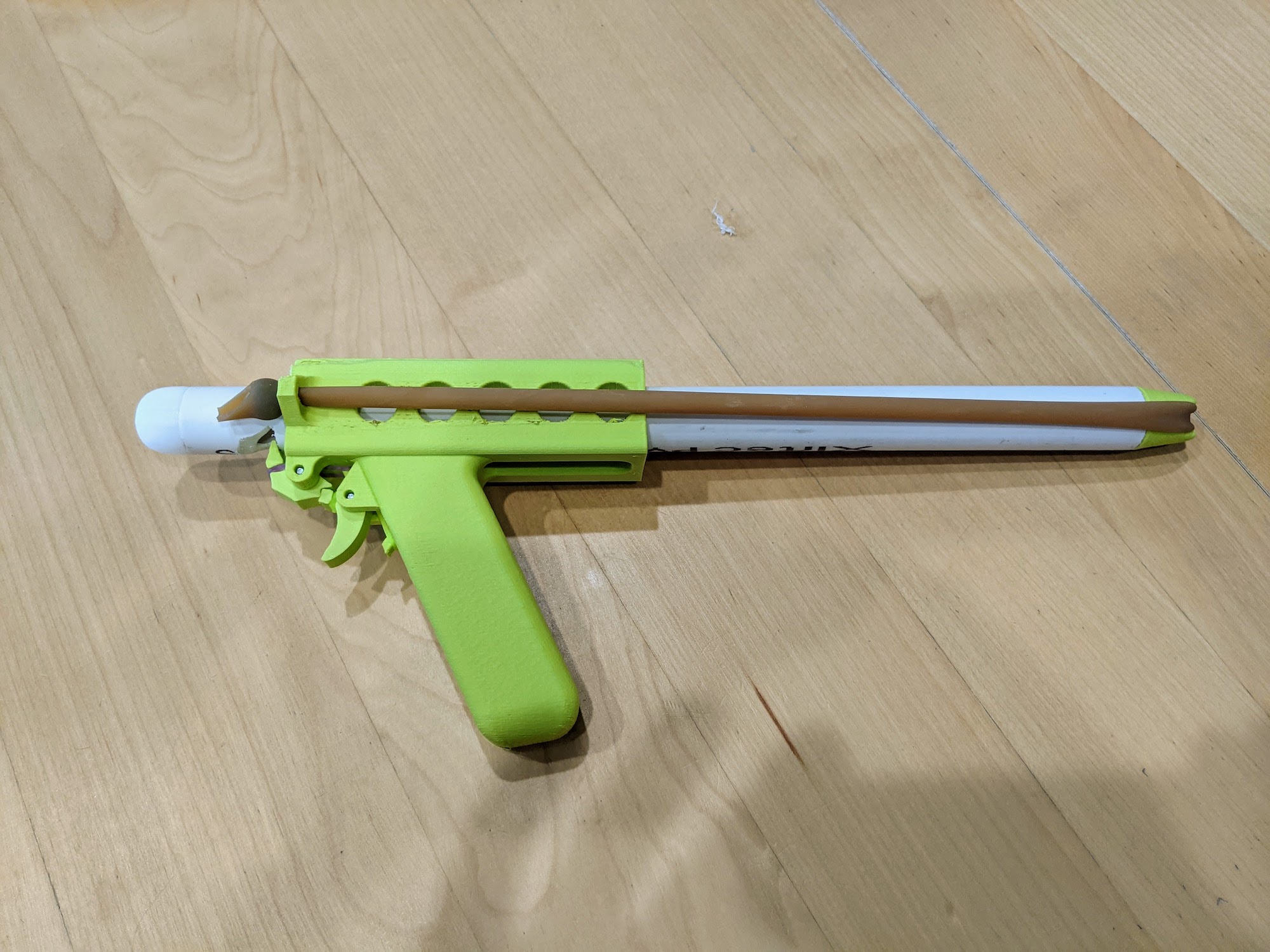 Pool Toy Spear Gun by Ian Foulds, Download free STL model