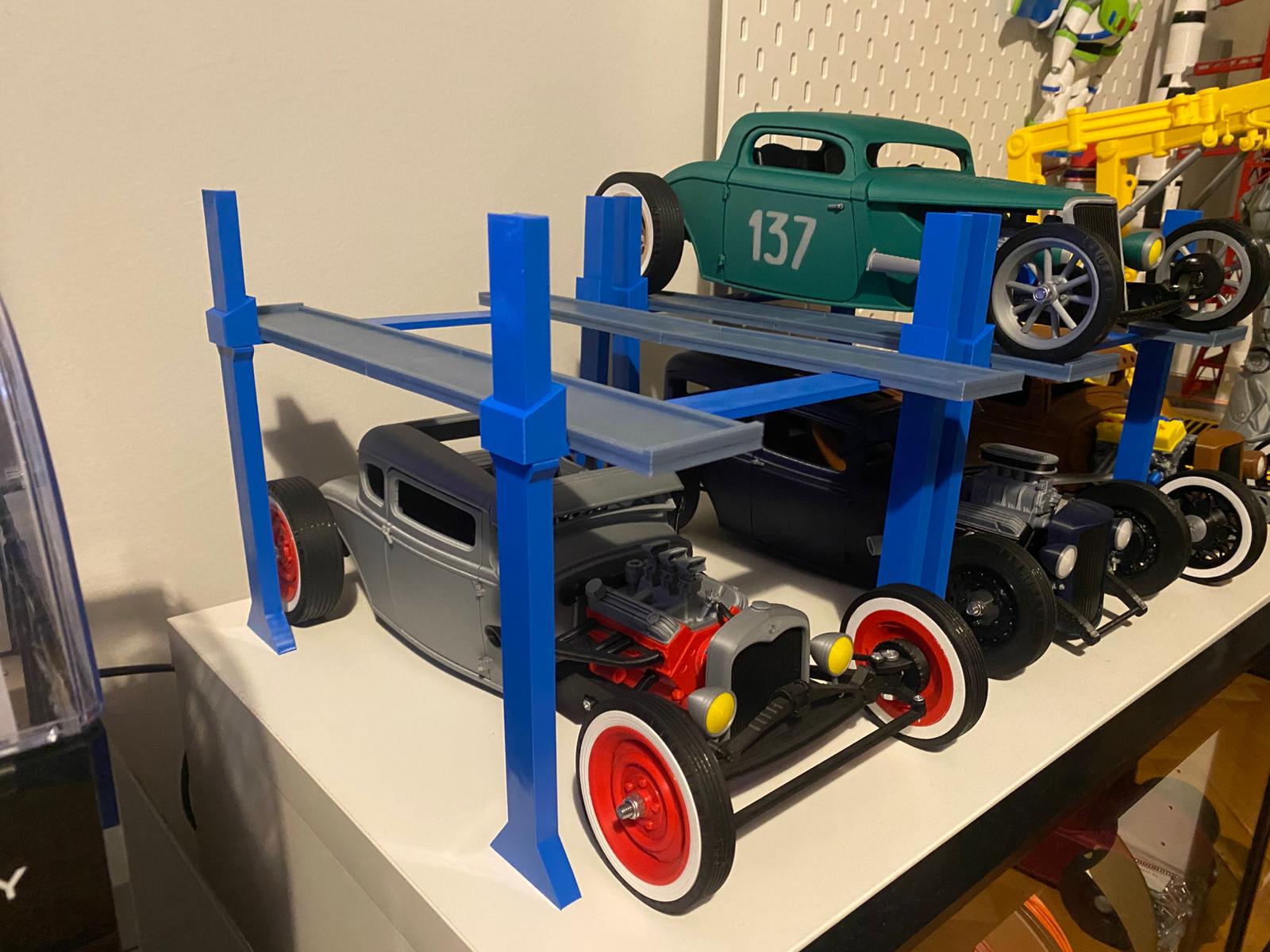 1/12 Scale Model Car Lift (Scalable Design)