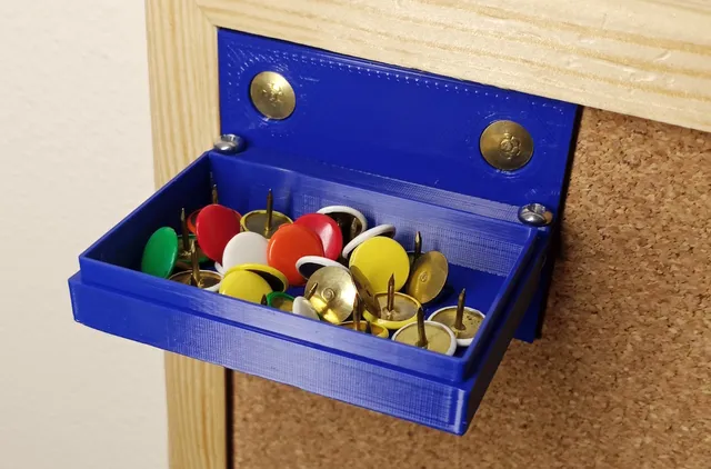 Compact push pins box