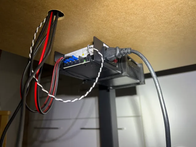 PSU underside holder