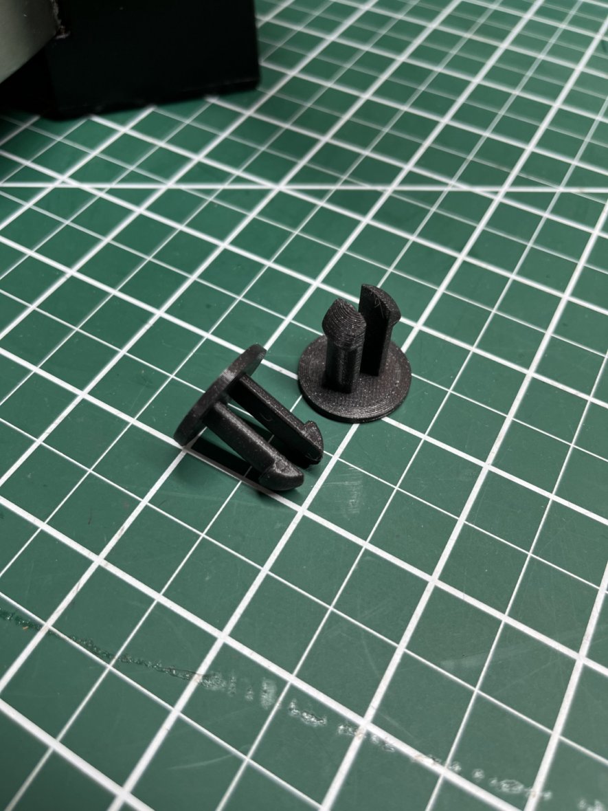 Replacement Hinge Peg for BLACK+DECKER Belgian Waffle Maker