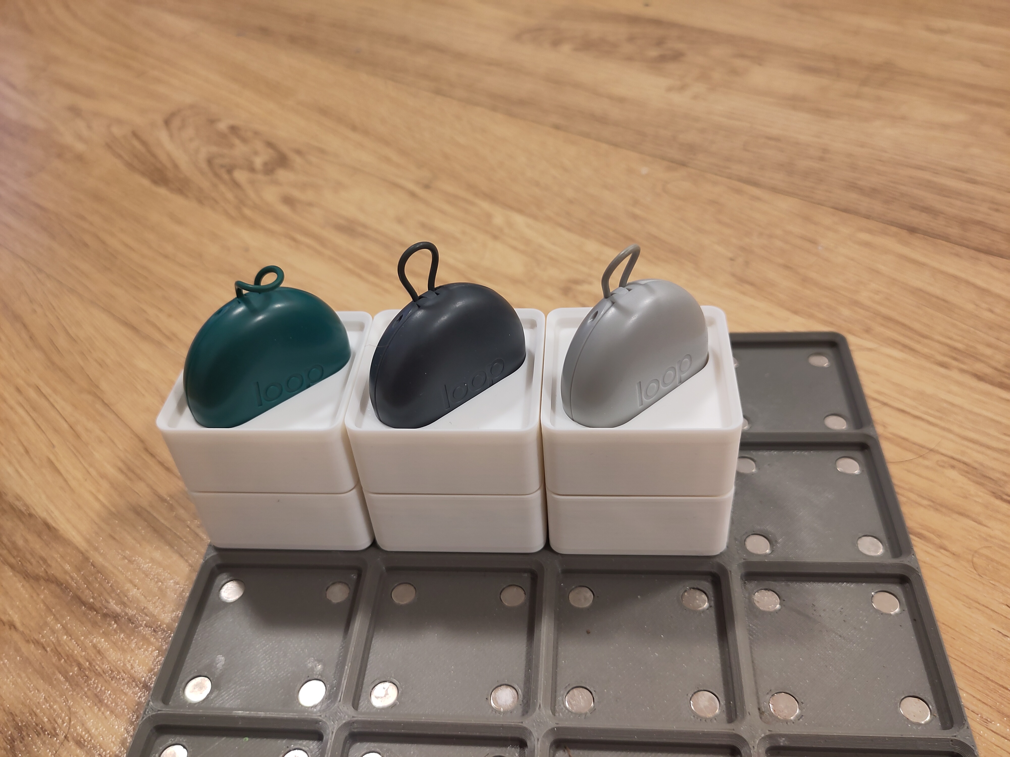 Gridfinity Loop earplugs holder