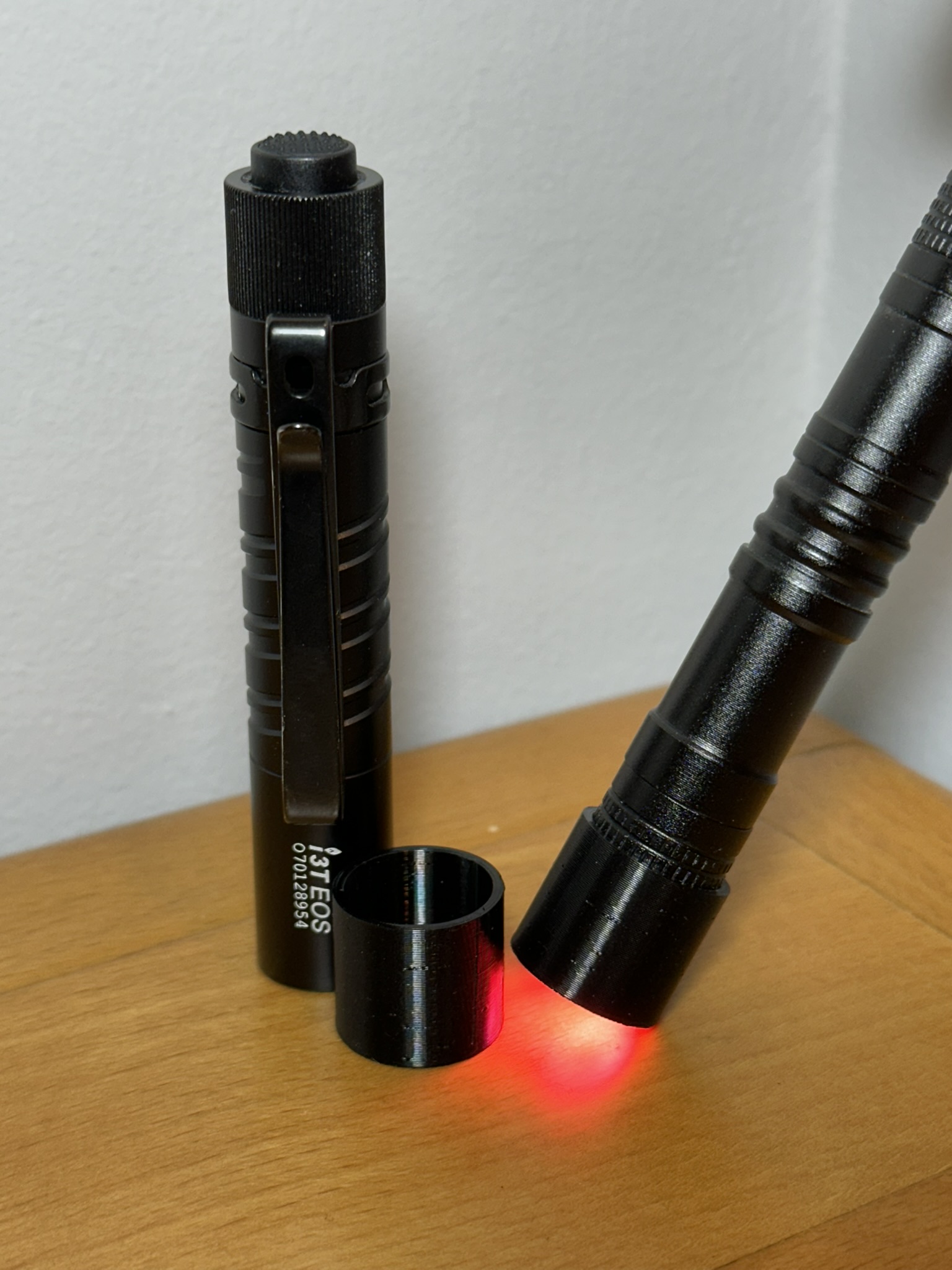 Flashlight Diffuser (for OLIGHT i3T EOS & Standard AAA Flashlights) - Pine Makers