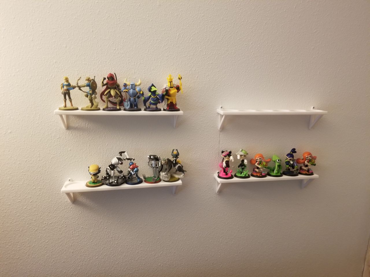 Amiibo Wall Shelf (6 Sizes)