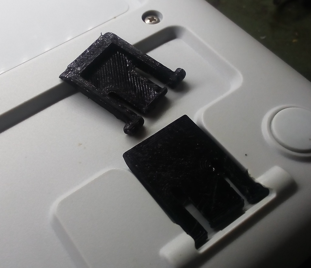 Leg for Logitech y-r0015 keyboard